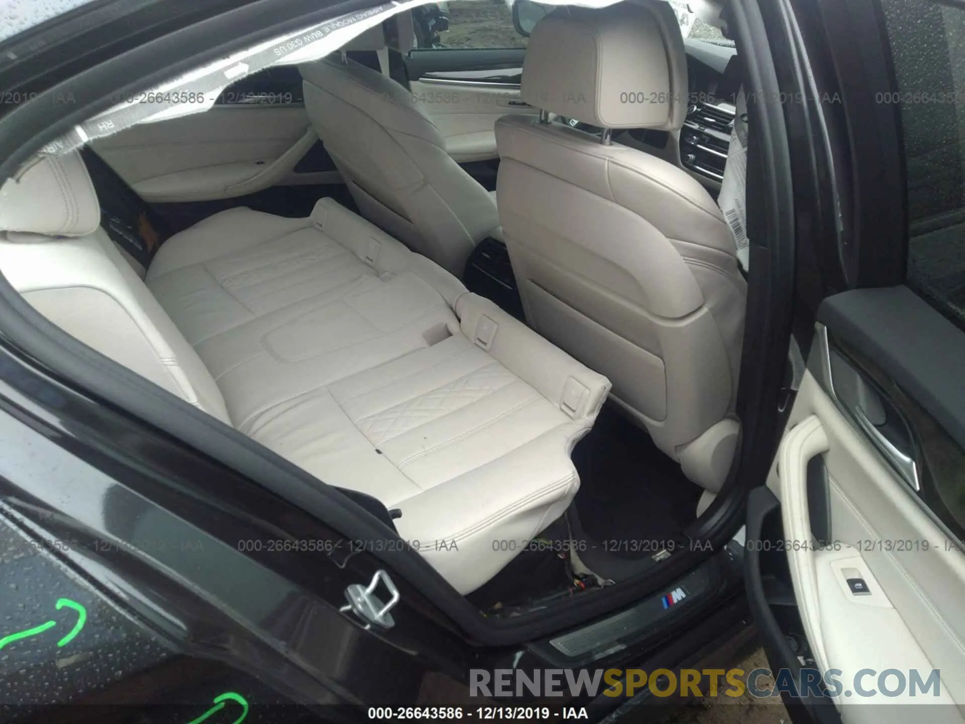 8 fotografías del automóvil dañado WBAJE5C58KWW02796 BMW 540 2019