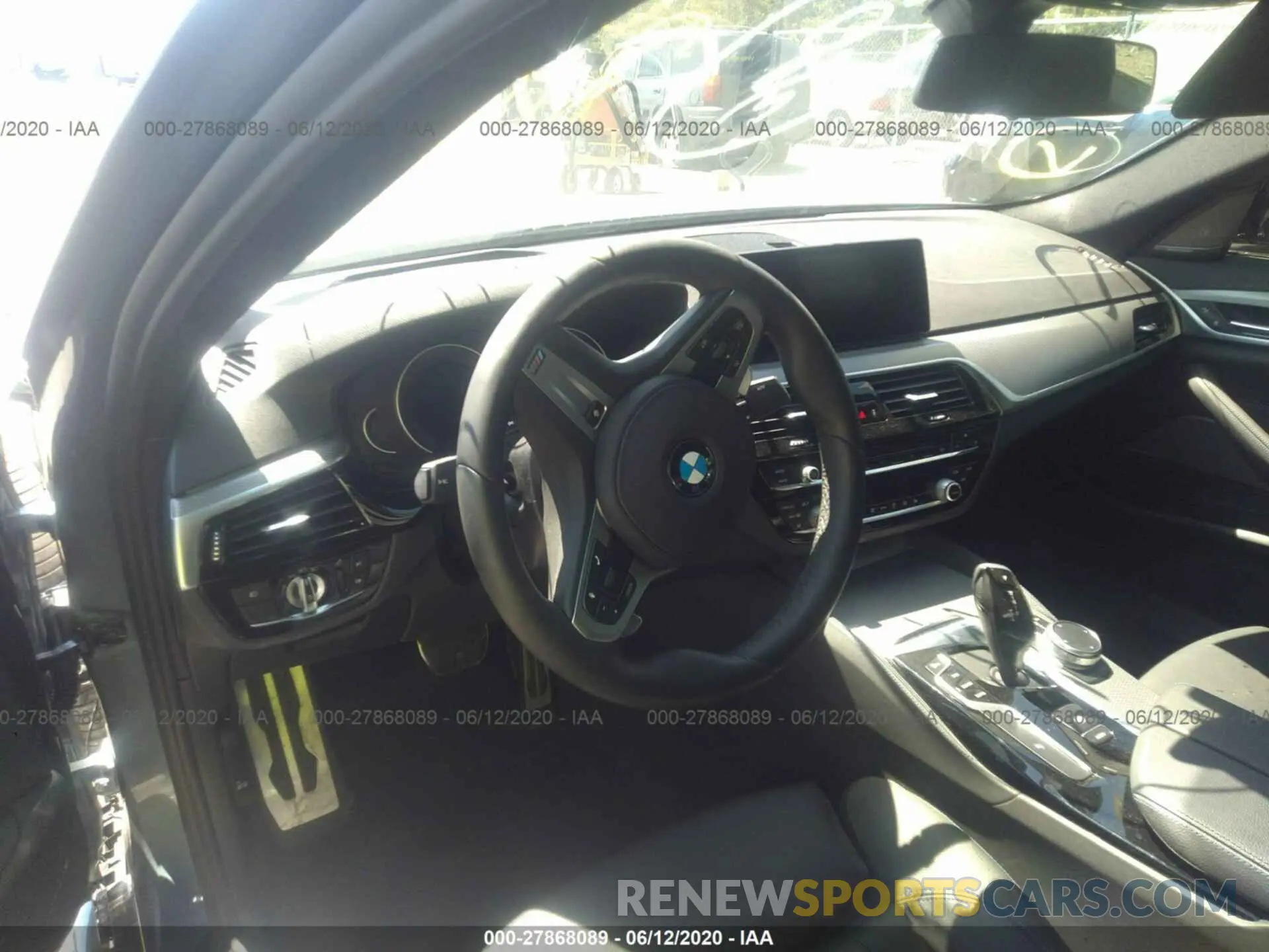 5 fotografías del automóvil dañado WBAJE7C50KWW13478 BMW 540 2019