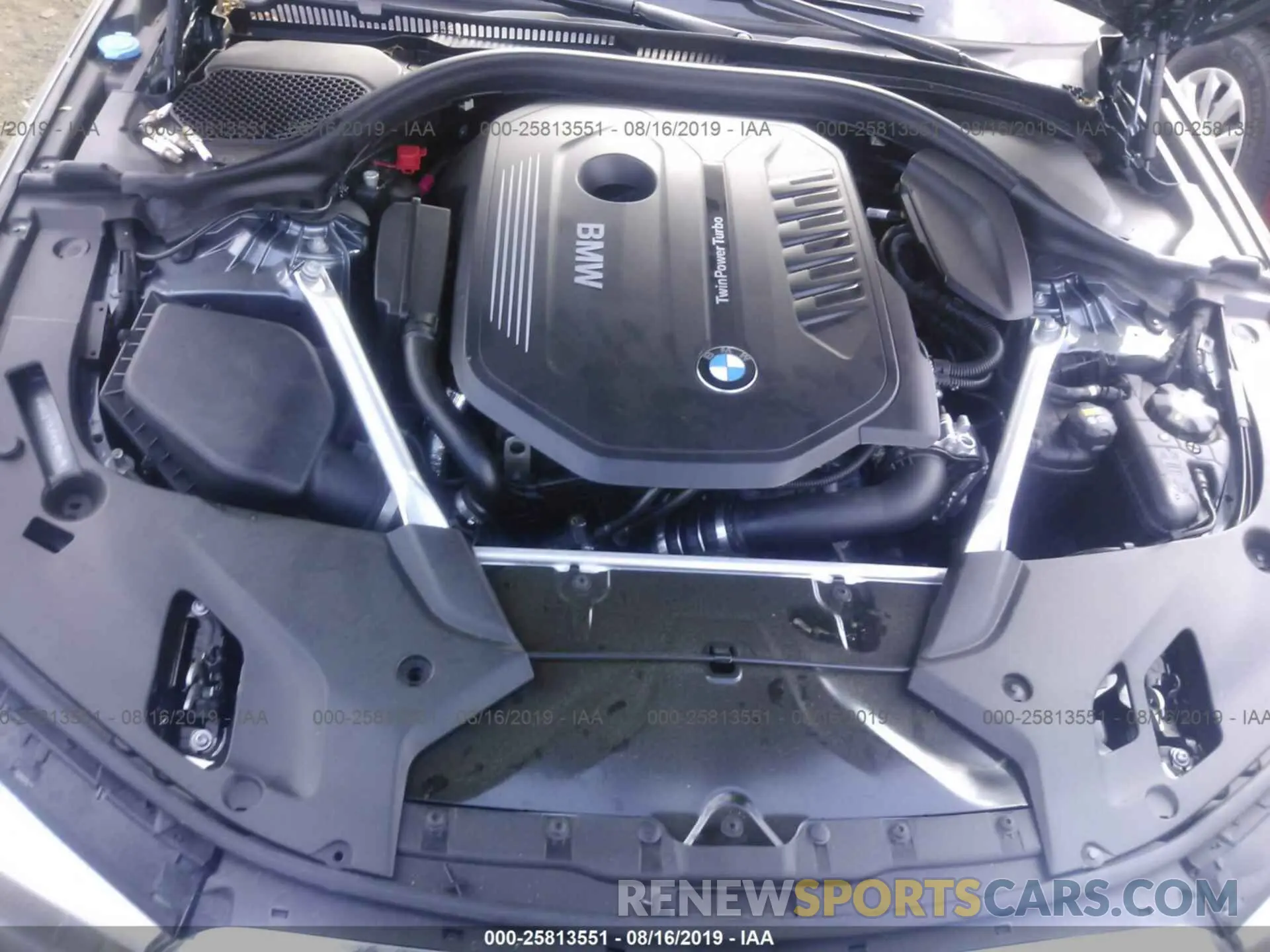 10 fotografías del automóvil dañado WBAJE7C52KWW16544 BMW 540 2019