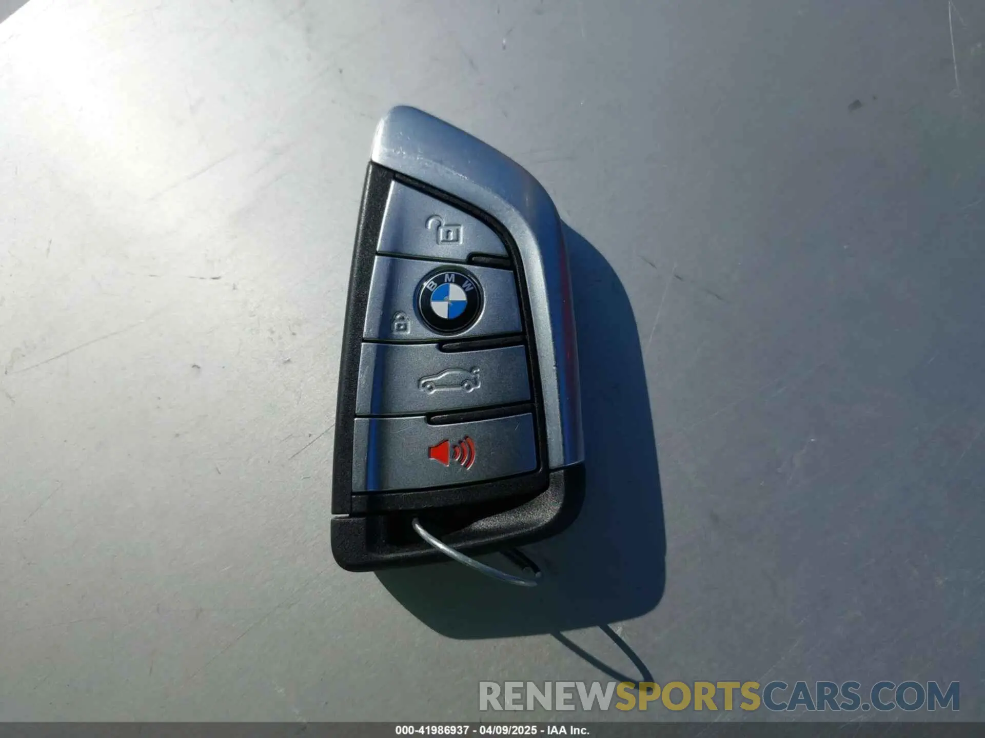 11 fotografías del automóvil dañado WBA53BJ0XNWX80355 BMW 540 2022