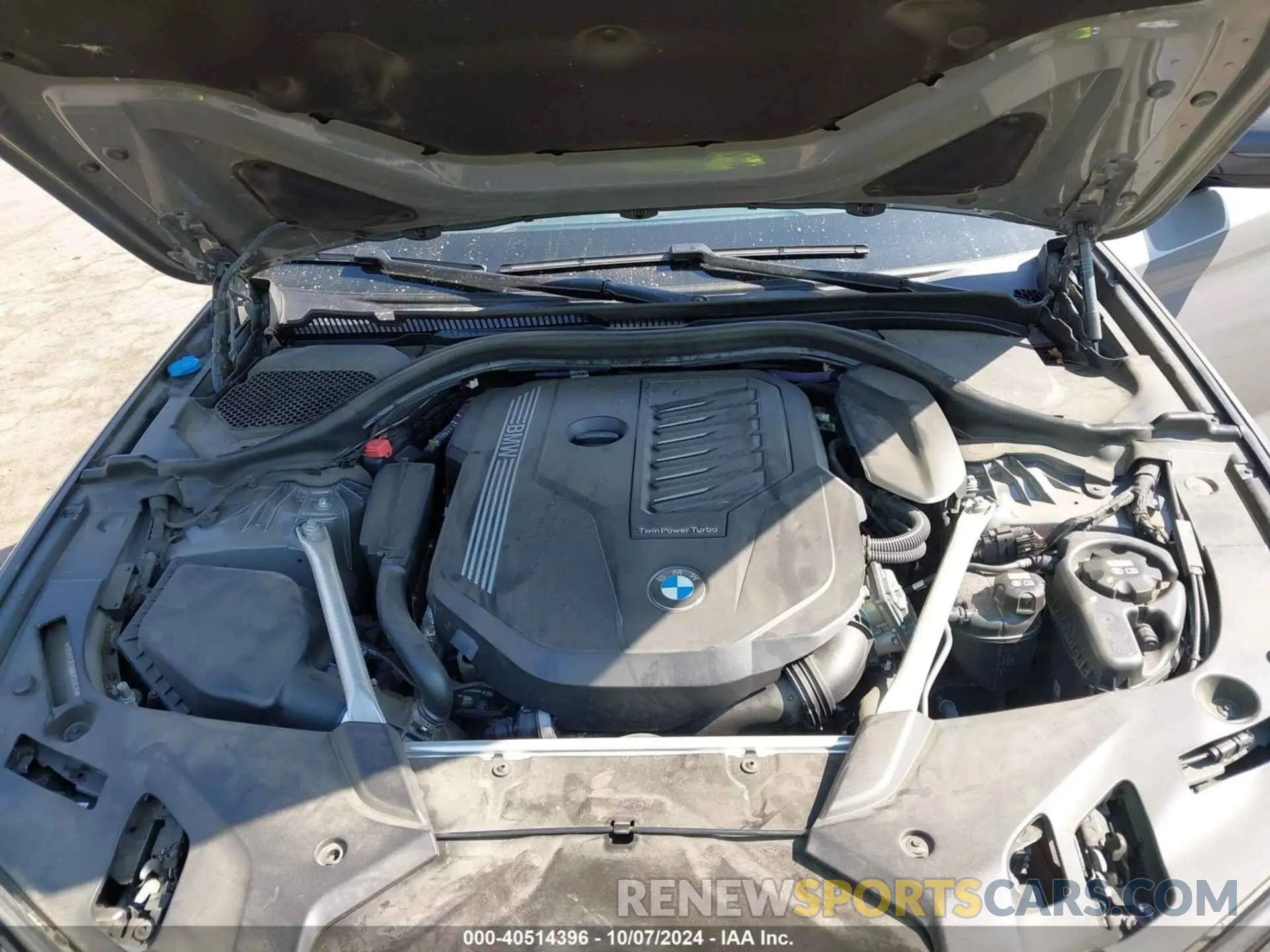 10 fotografías del automóvil dañado WBA73BJ06NCK24635 BMW 540 2022