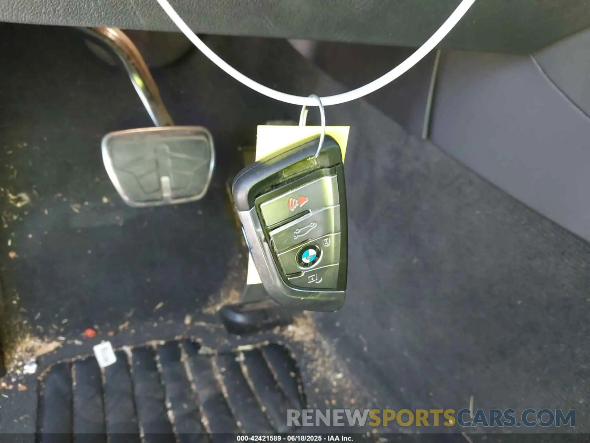 11 fotografías del automóvil dañado WBA53BJ00PWX97460 BMW 540 2023