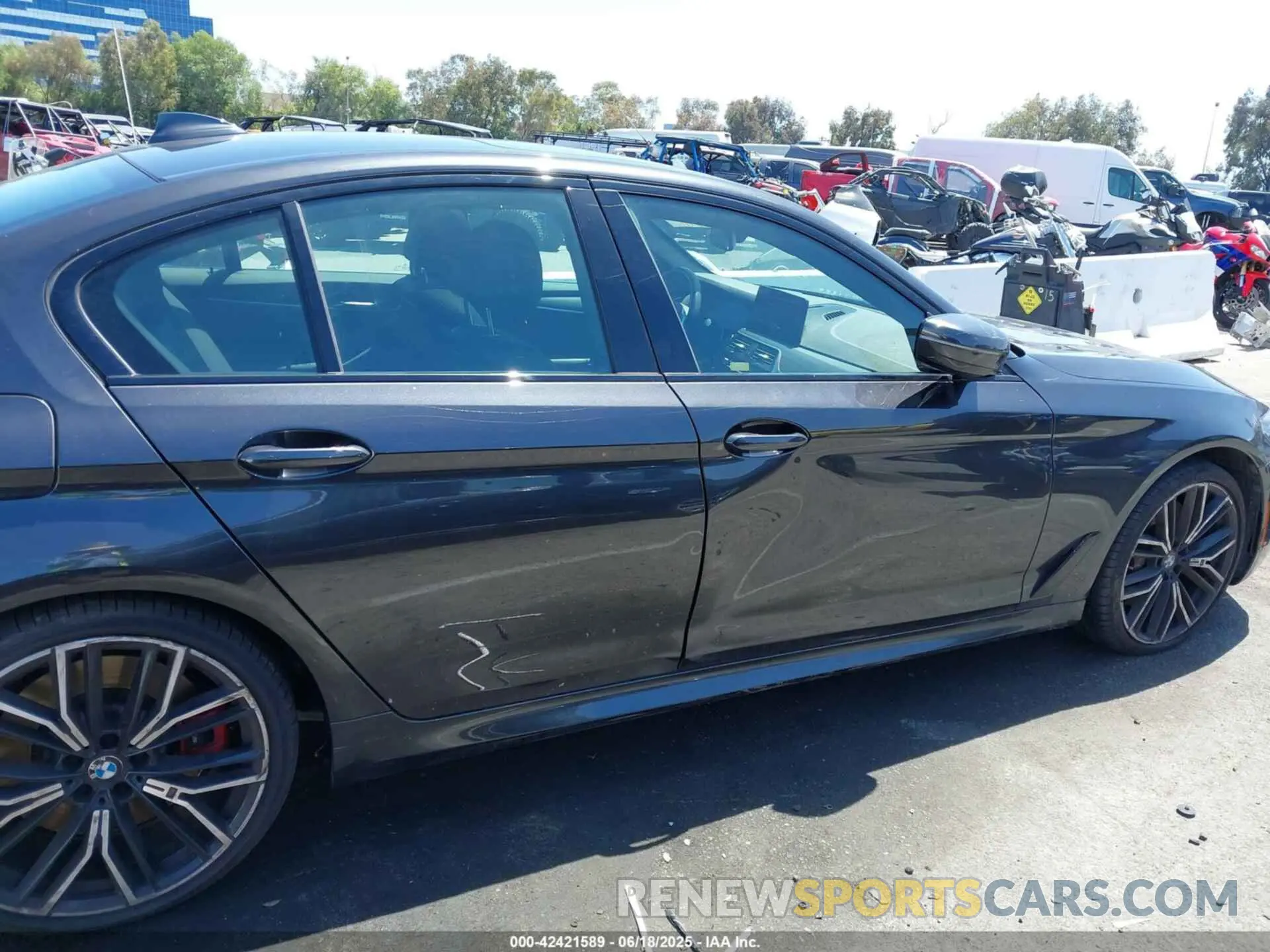 6 fotografías del automóvil dañado WBA53BJ00PWX97460 BMW 540 2023