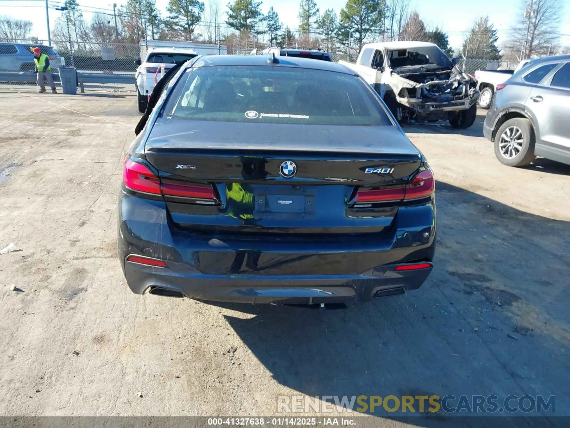 16 fotografías del automóvil dañado WBA73BJ02PWY04028 BMW 540 2023