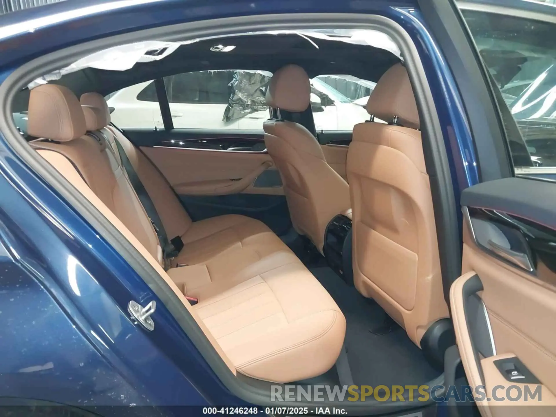8 fotografías del automóvil dañado WBA73BJ06PWY15808 BMW 540 2023