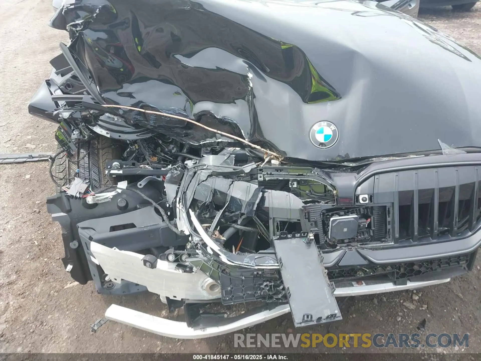 10 fotografías del automóvil dañado WBA63FJ08RCS61047 BMW 540 2024