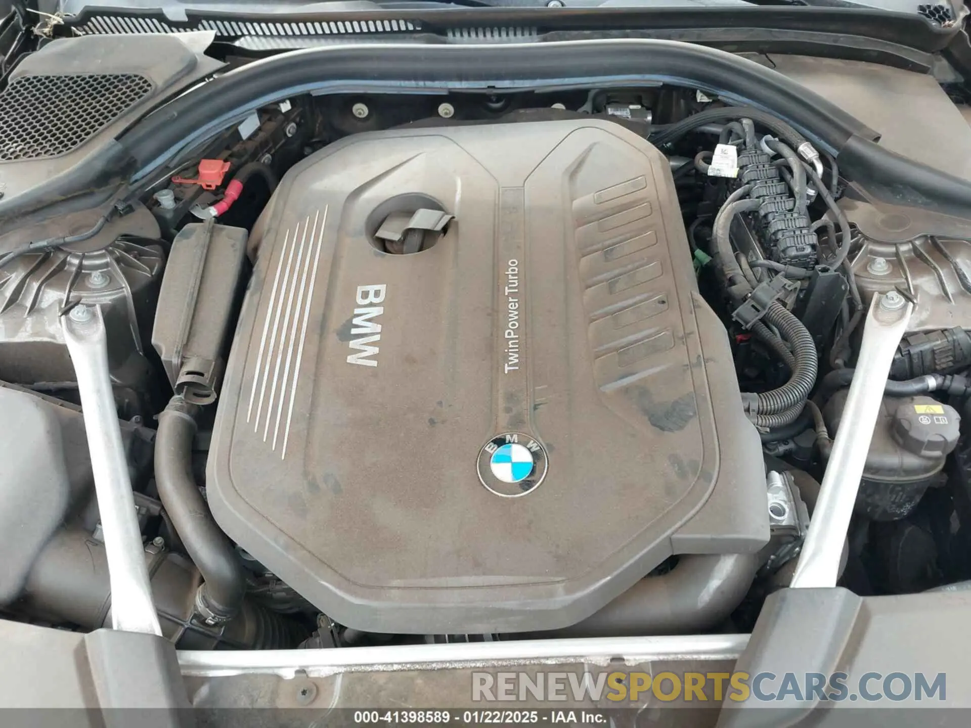 10 fotografías del automóvil dañado WBAJE5C52KWA98653 BMW 540I 2019