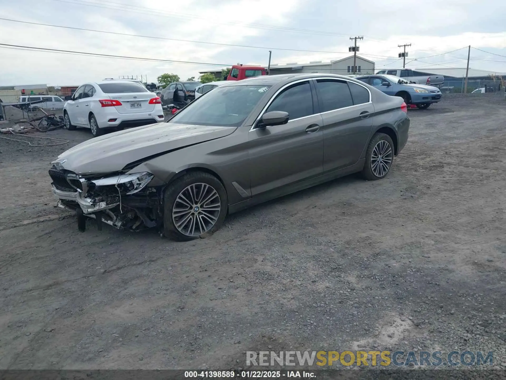 2 fotografías del automóvil dañado WBAJE5C52KWA98653 BMW 540I 2019
