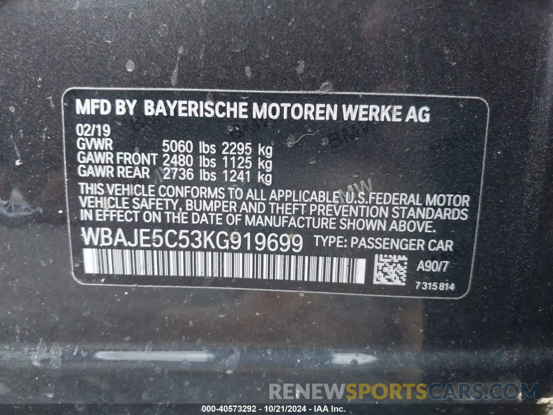 9 fotografías del automóvil dañado WBAJE5C53KG919699 BMW 540I 2019