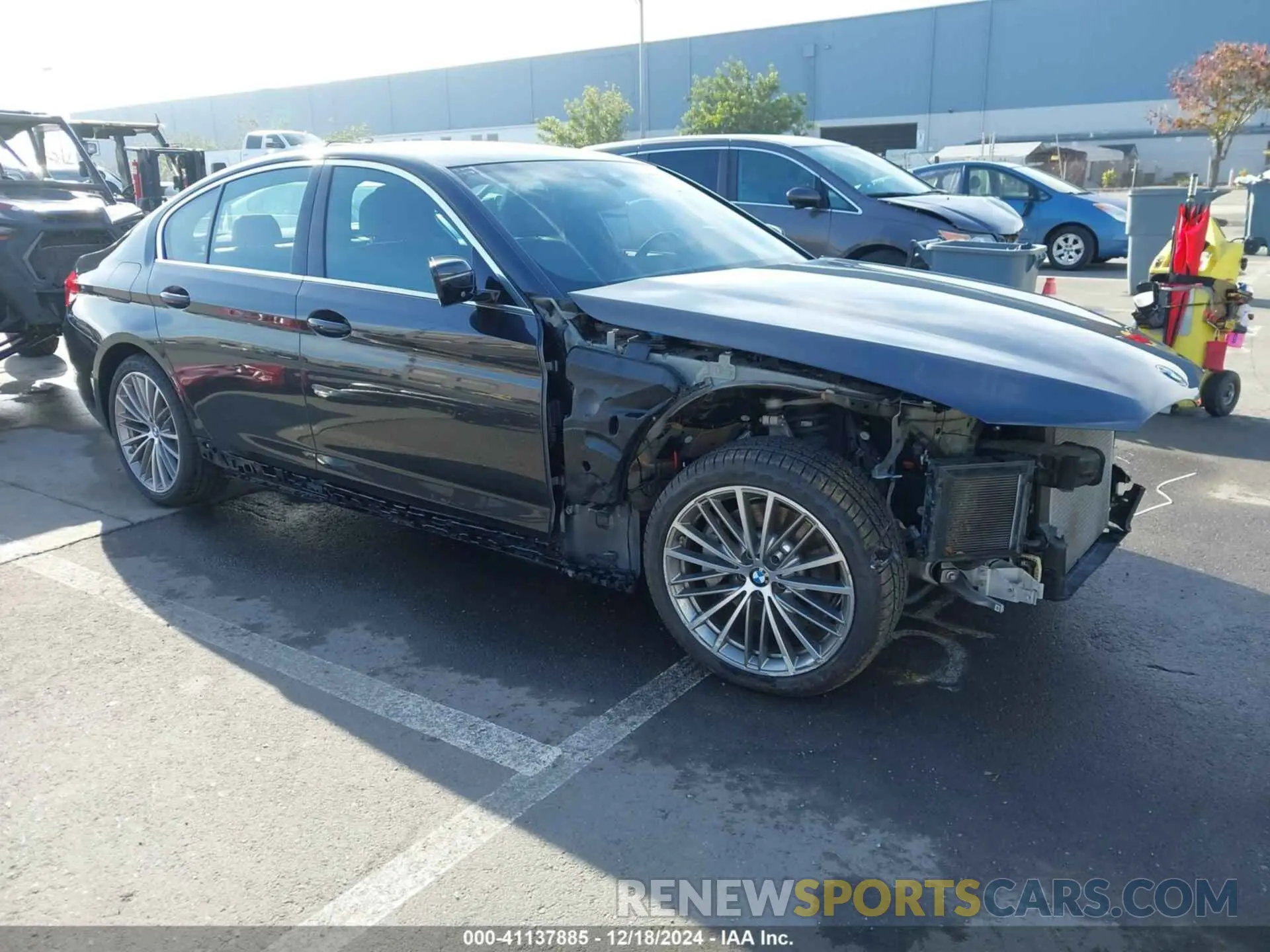 1 fotografías del automóvil dañado WBAJE5C53KWE66225 BMW 540I 2019