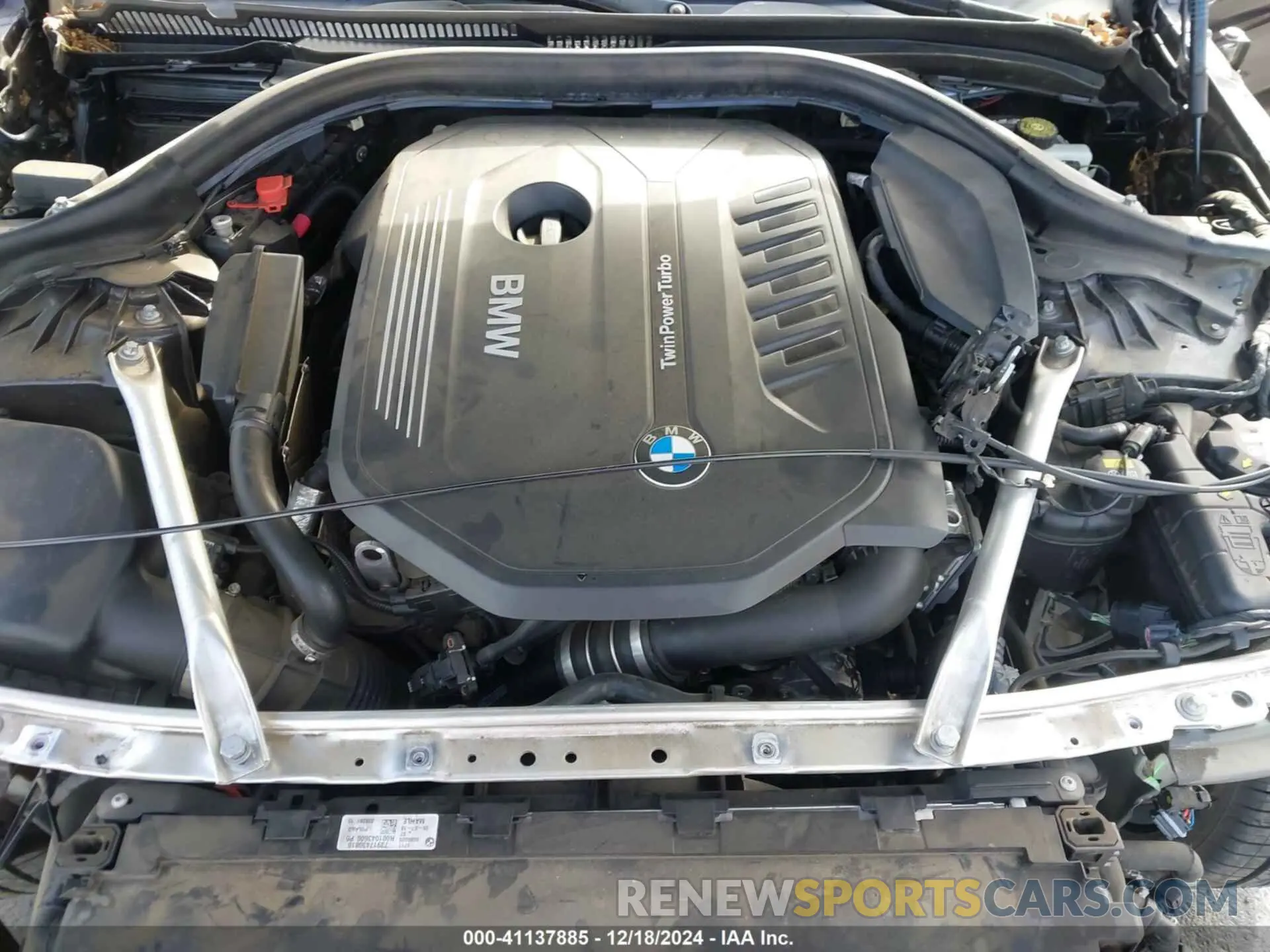 10 fotografías del automóvil dañado WBAJE5C53KWE66225 BMW 540I 2019