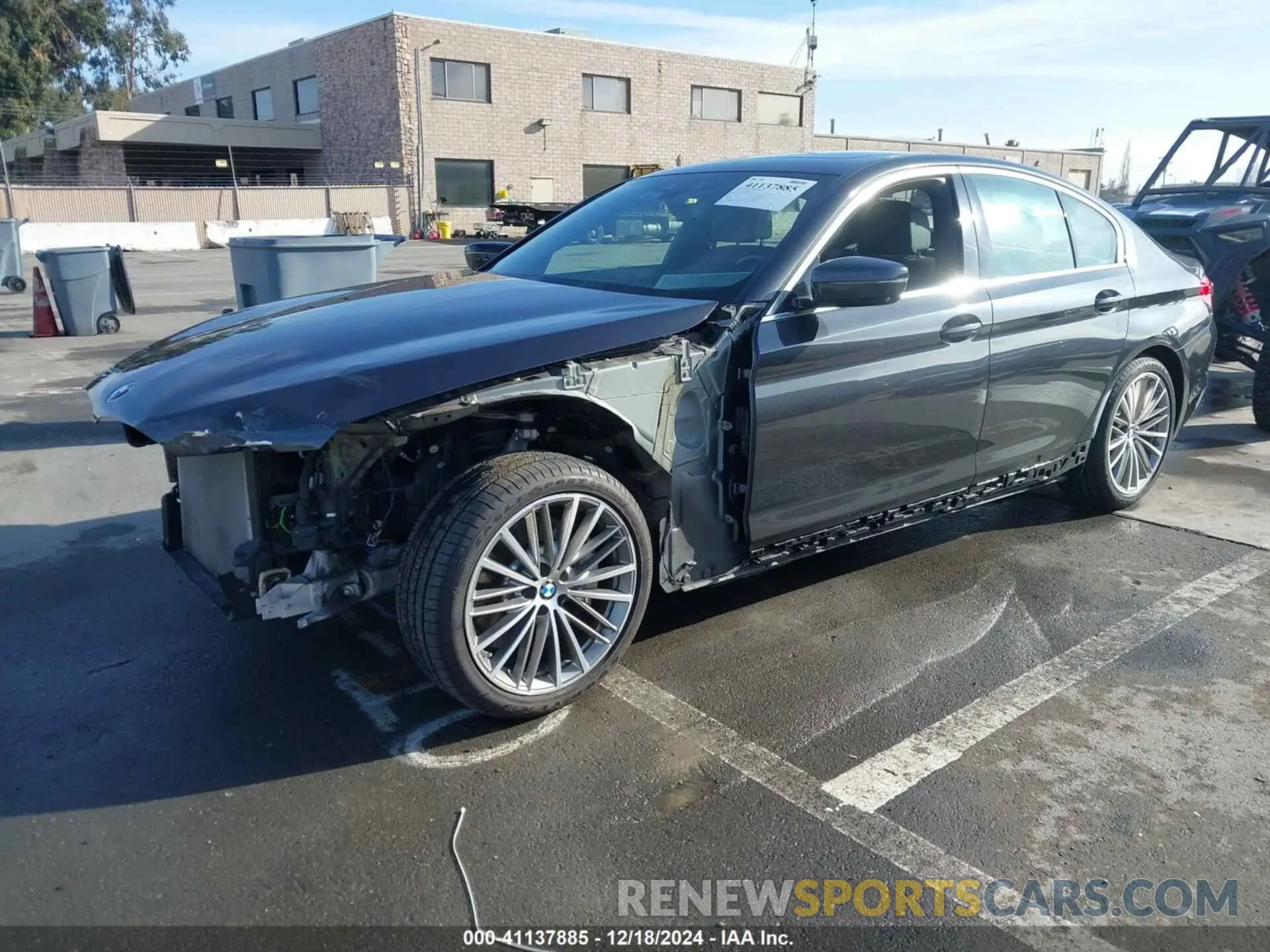 2 fotografías del automóvil dañado WBAJE5C53KWE66225 BMW 540I 2019
