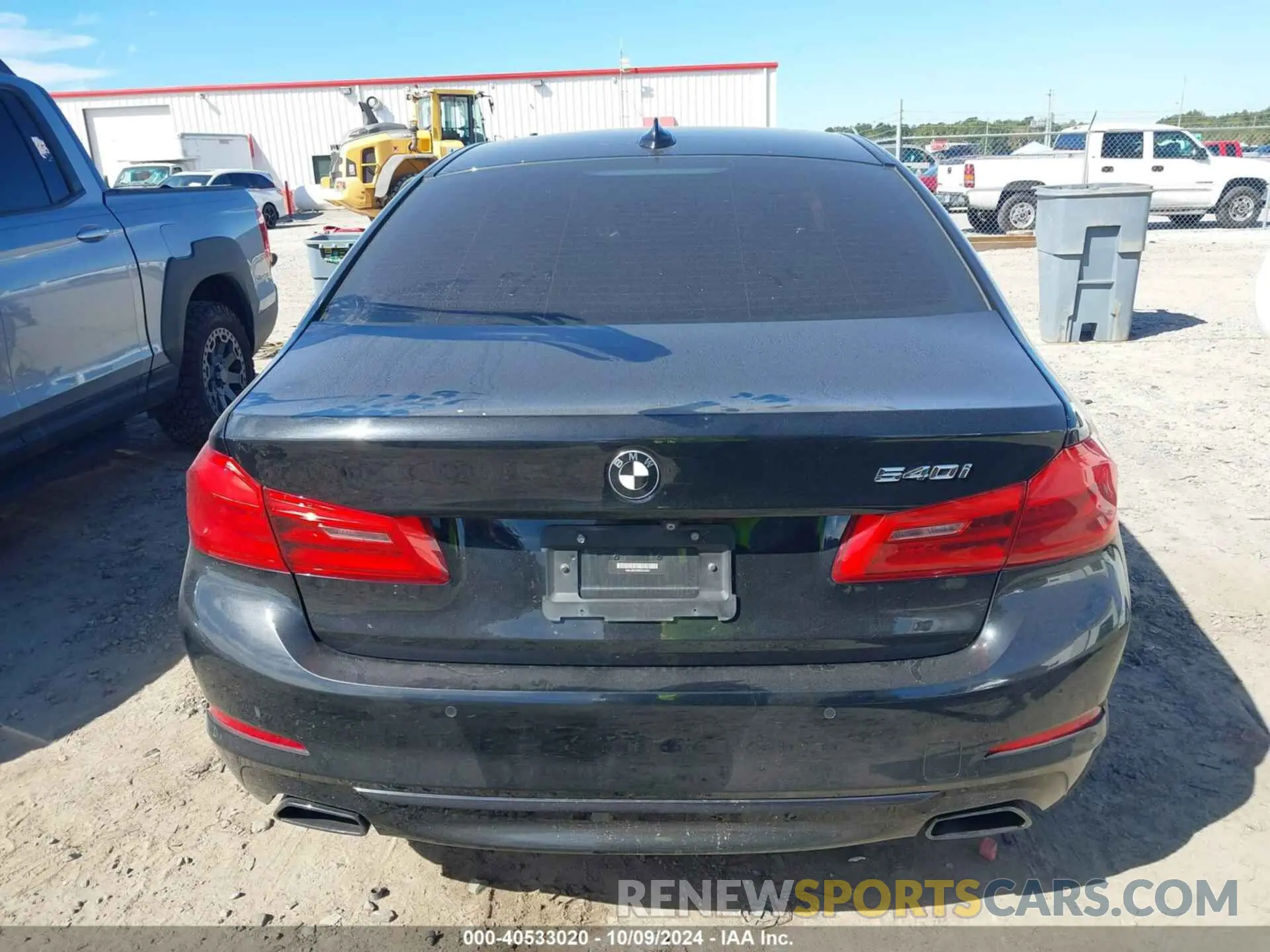 17 fotografías del automóvil dañado WBAJE5C55KG919364 BMW 540I 2019
