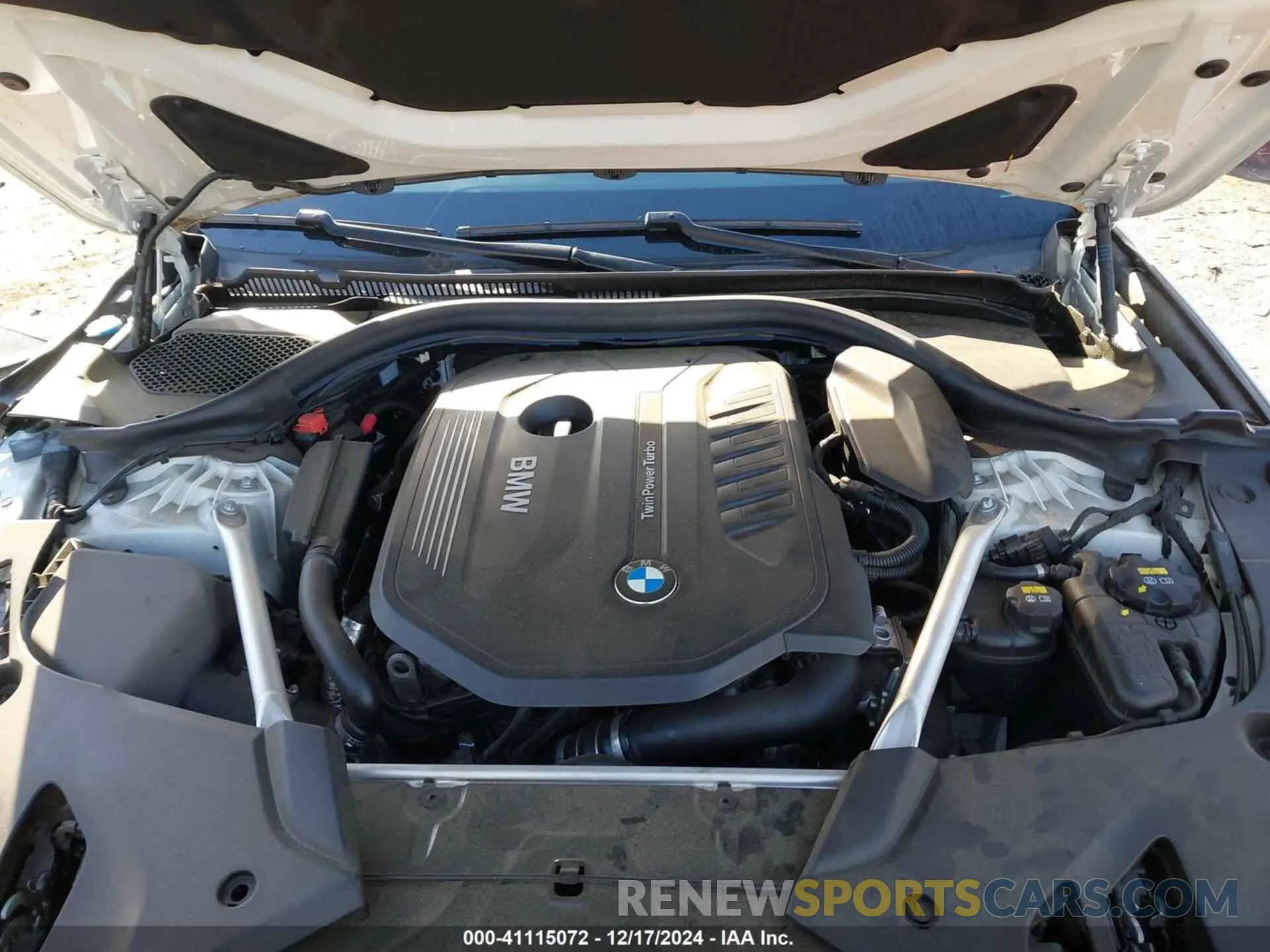 10 fotografías del automóvil dañado WBAJE5C59KBM76813 BMW 540I 2019