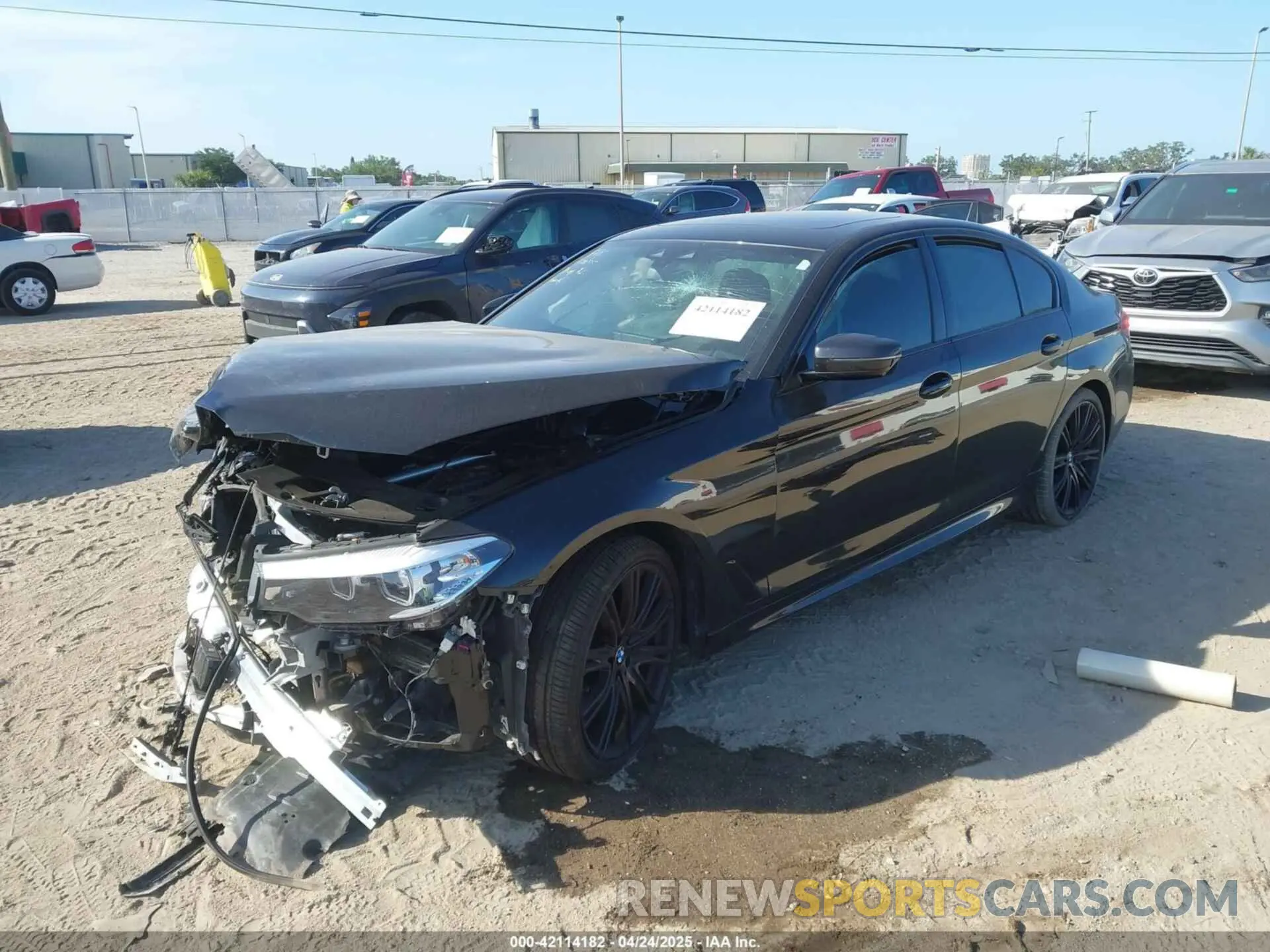 2 fotografías del automóvil dañado WBAJE5C59KWW11104 BMW 540I 2019