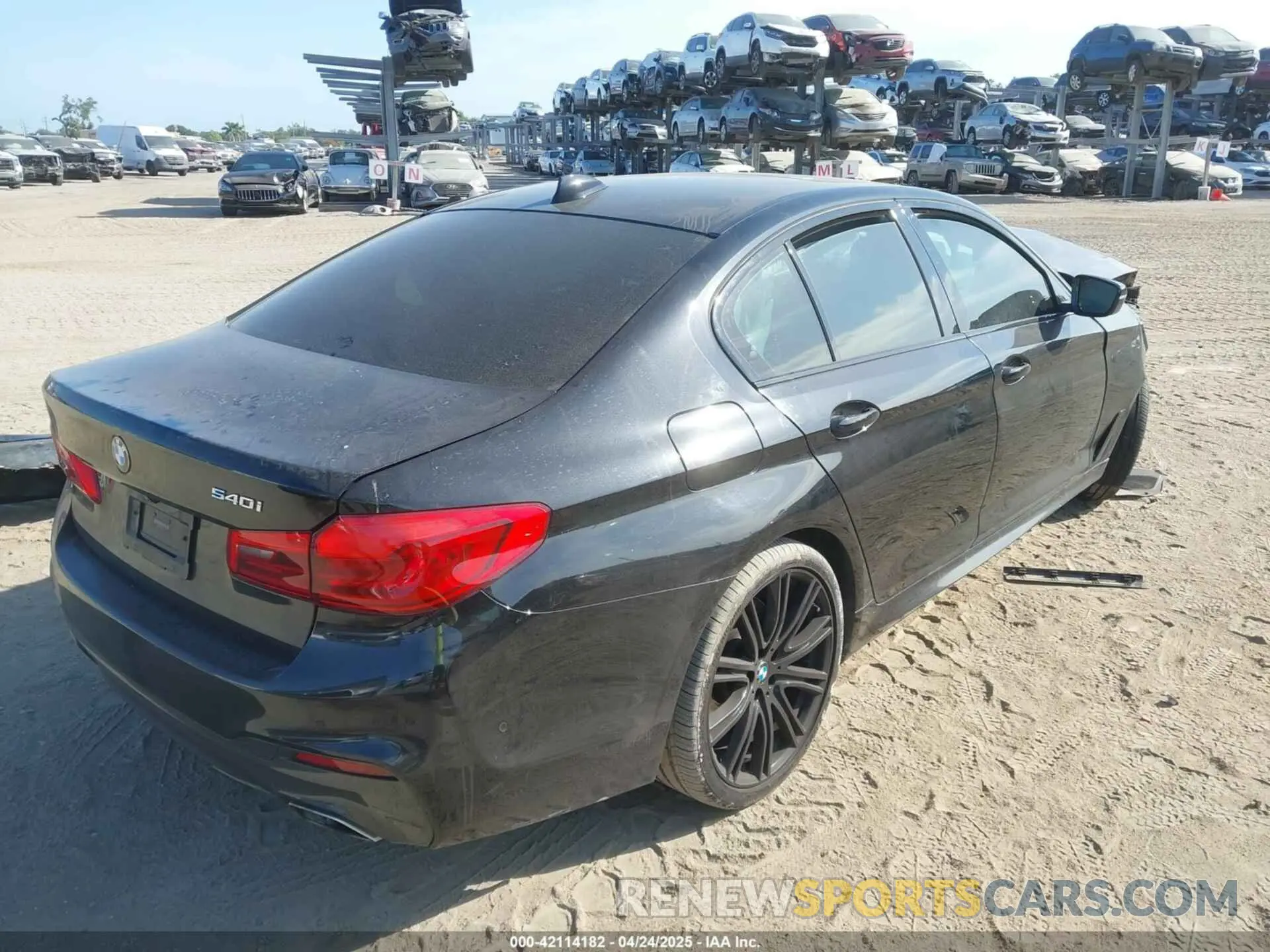 4 fotografías del automóvil dañado WBAJE5C59KWW11104 BMW 540I 2019
