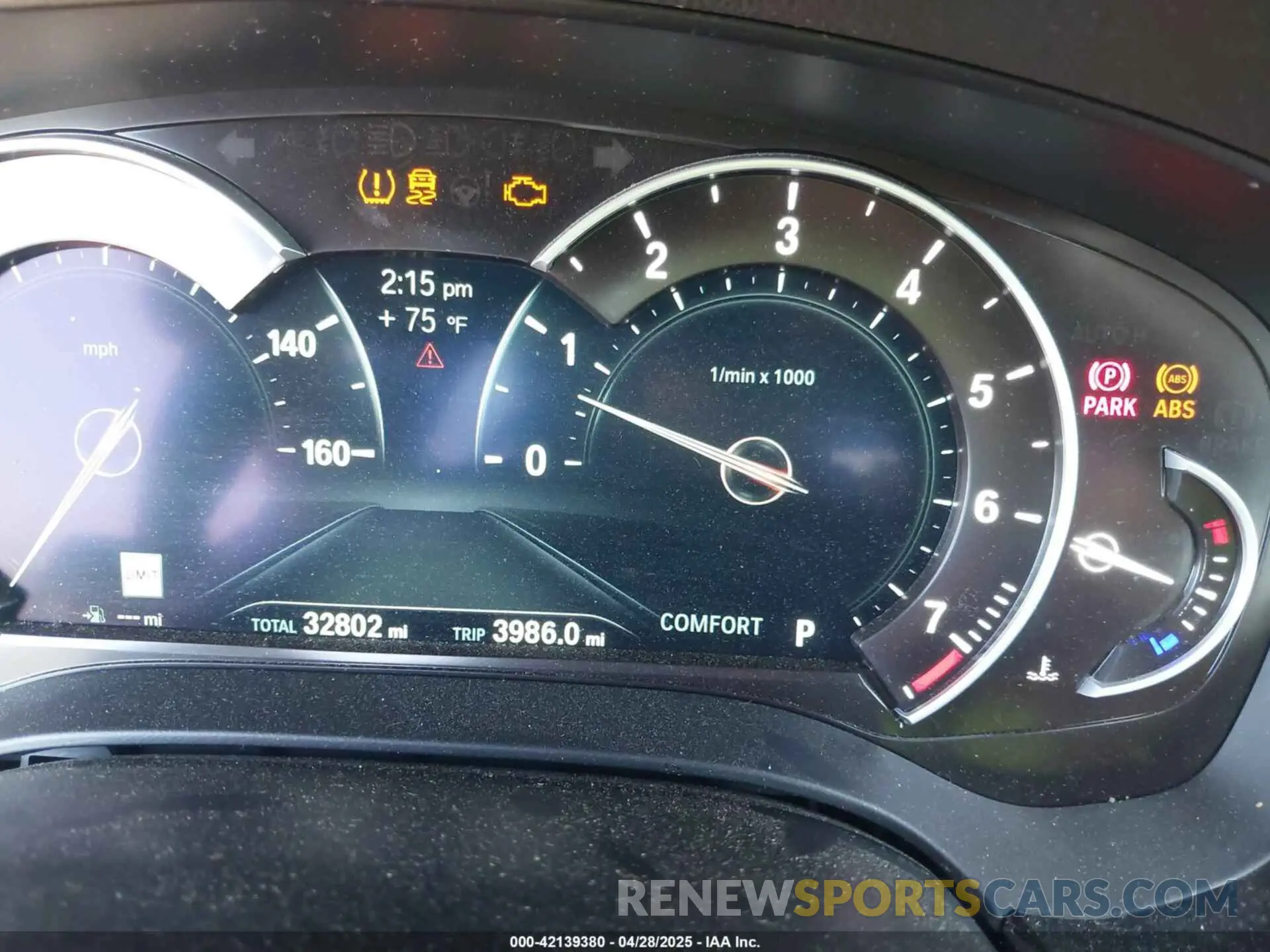 15 fotografías del automóvil dañado WBAJE5C5XKWW20300 BMW 540I 2019