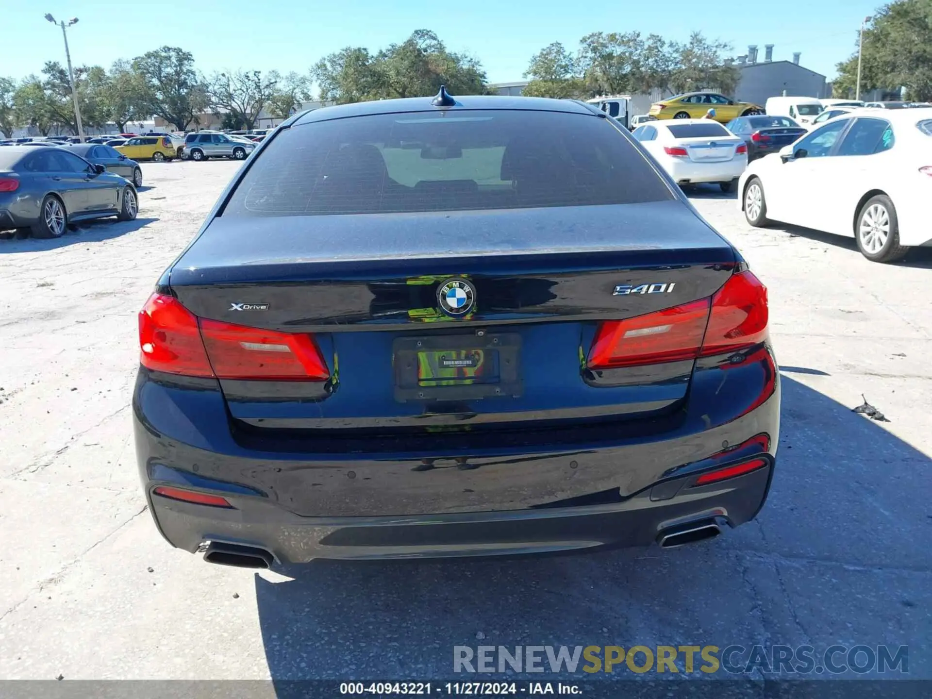 16 fotografías del automóvil dañado WBAJE7C50KWD55787 BMW 540I 2019