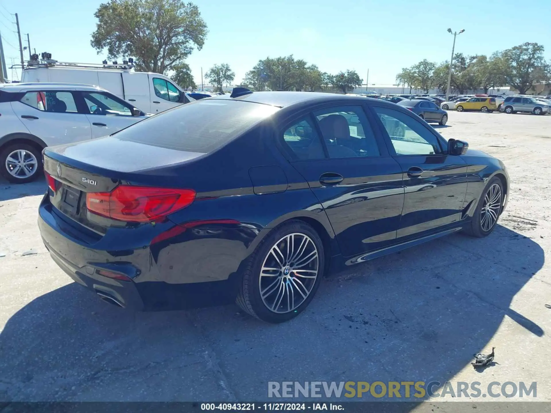 4 fotografías del automóvil dañado WBAJE7C50KWD55787 BMW 540I 2019