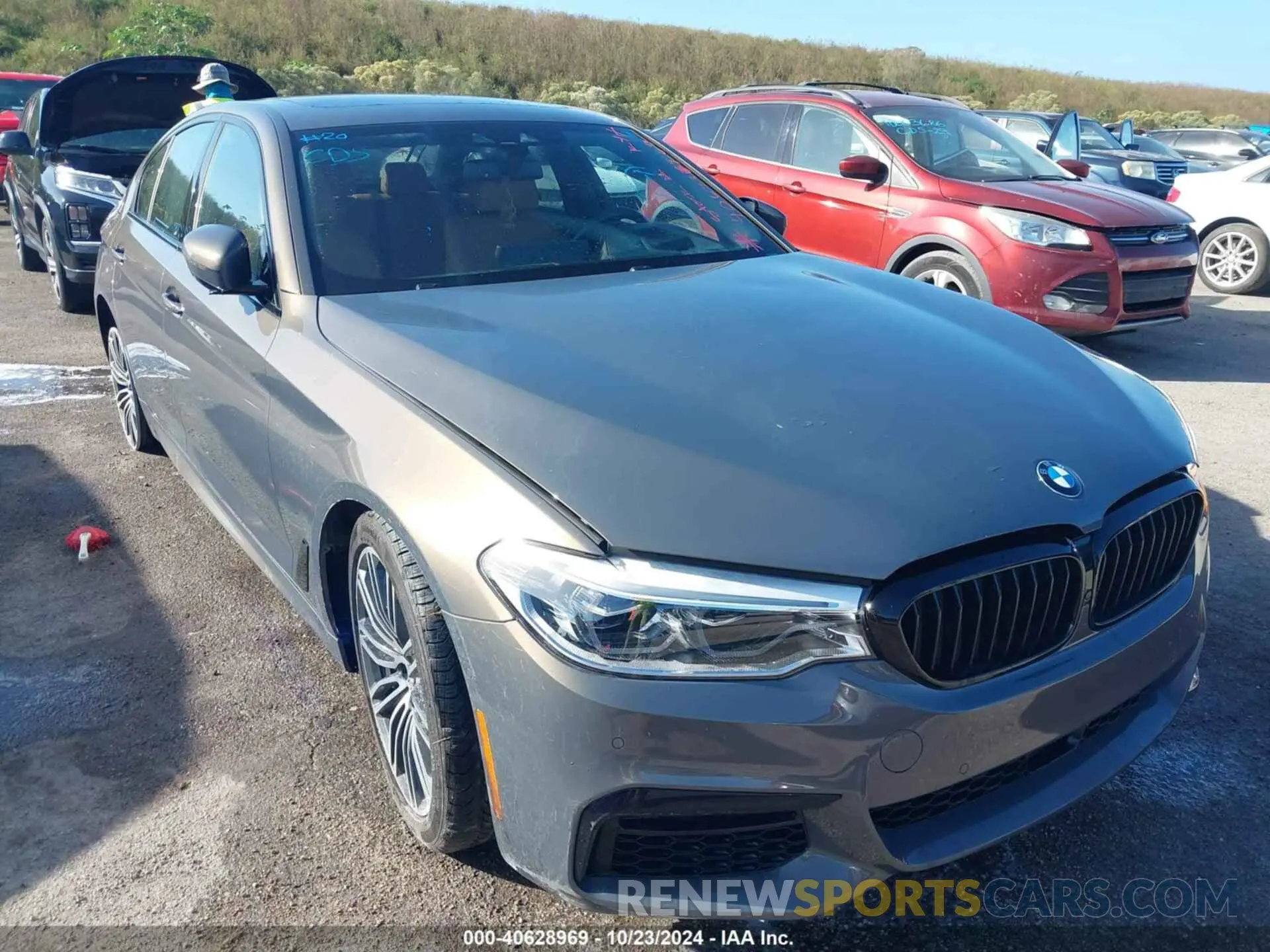 1 fotografías del automóvil dañado WBAJE7C58KG892575 BMW 540I 2019