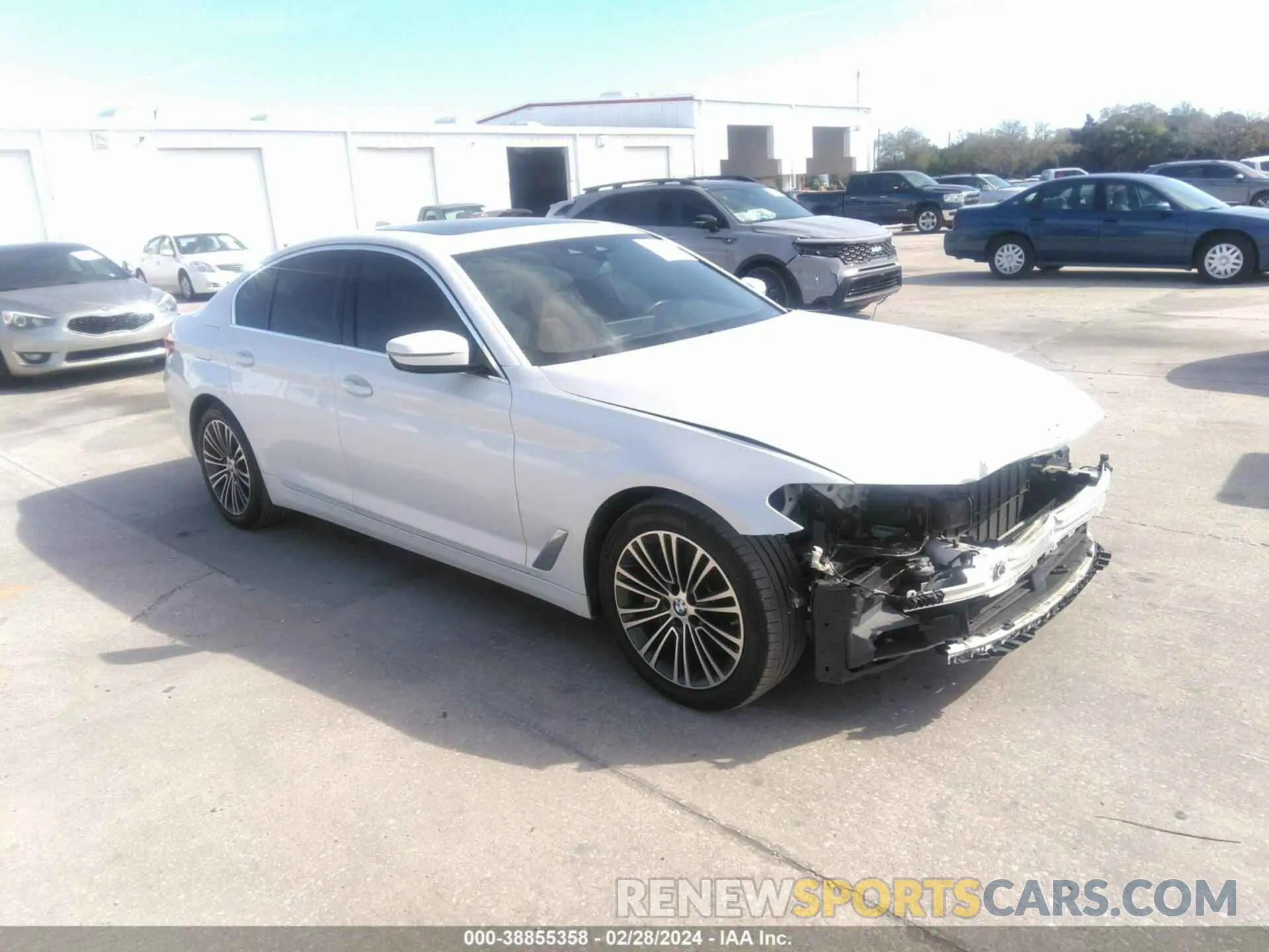 12 fotografías del automóvil dañado WBAJS1C01LCD90528 BMW 540I 2020