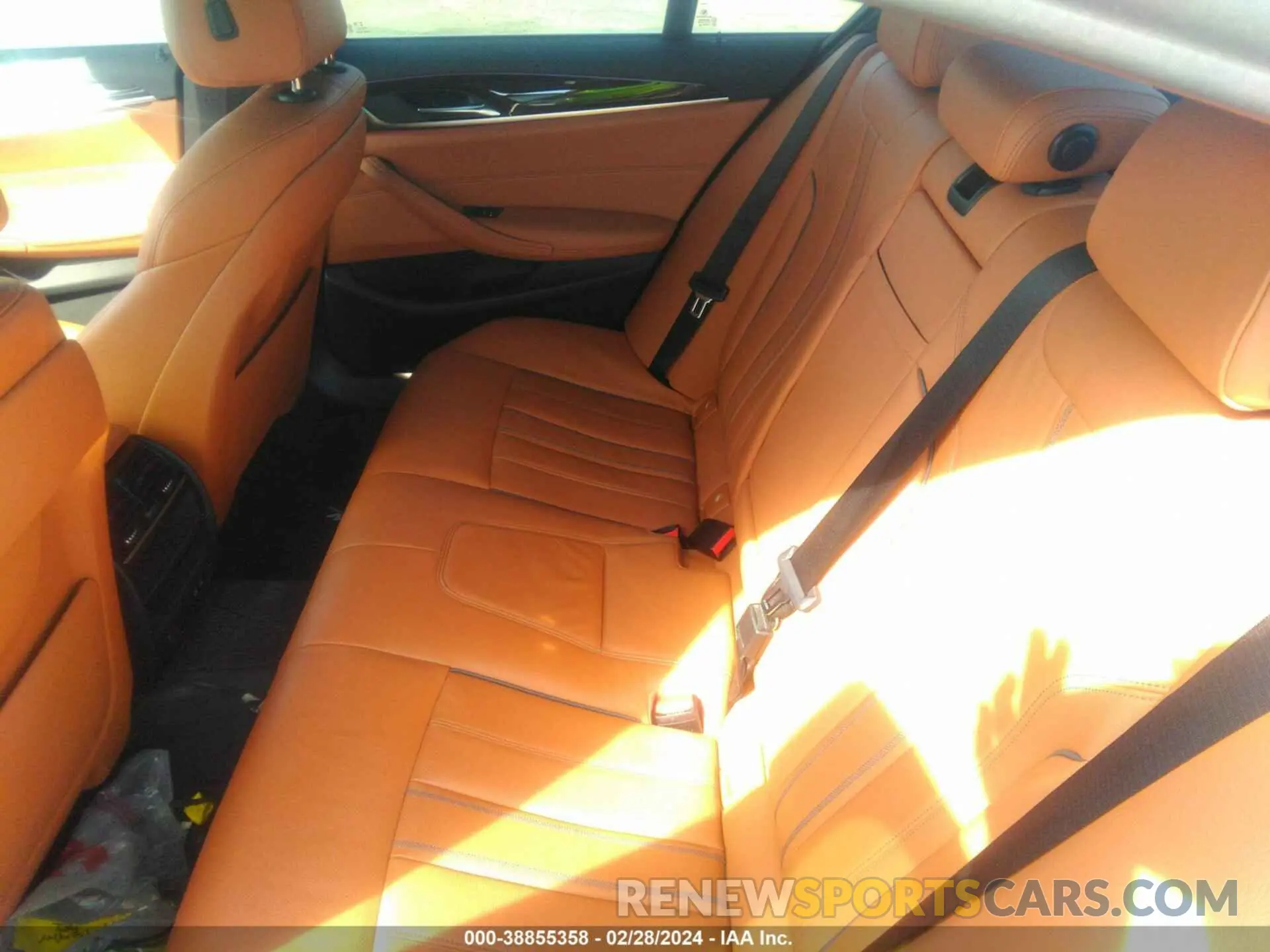 8 fotografías del automóvil dañado WBAJS1C01LCD90528 BMW 540I 2020
