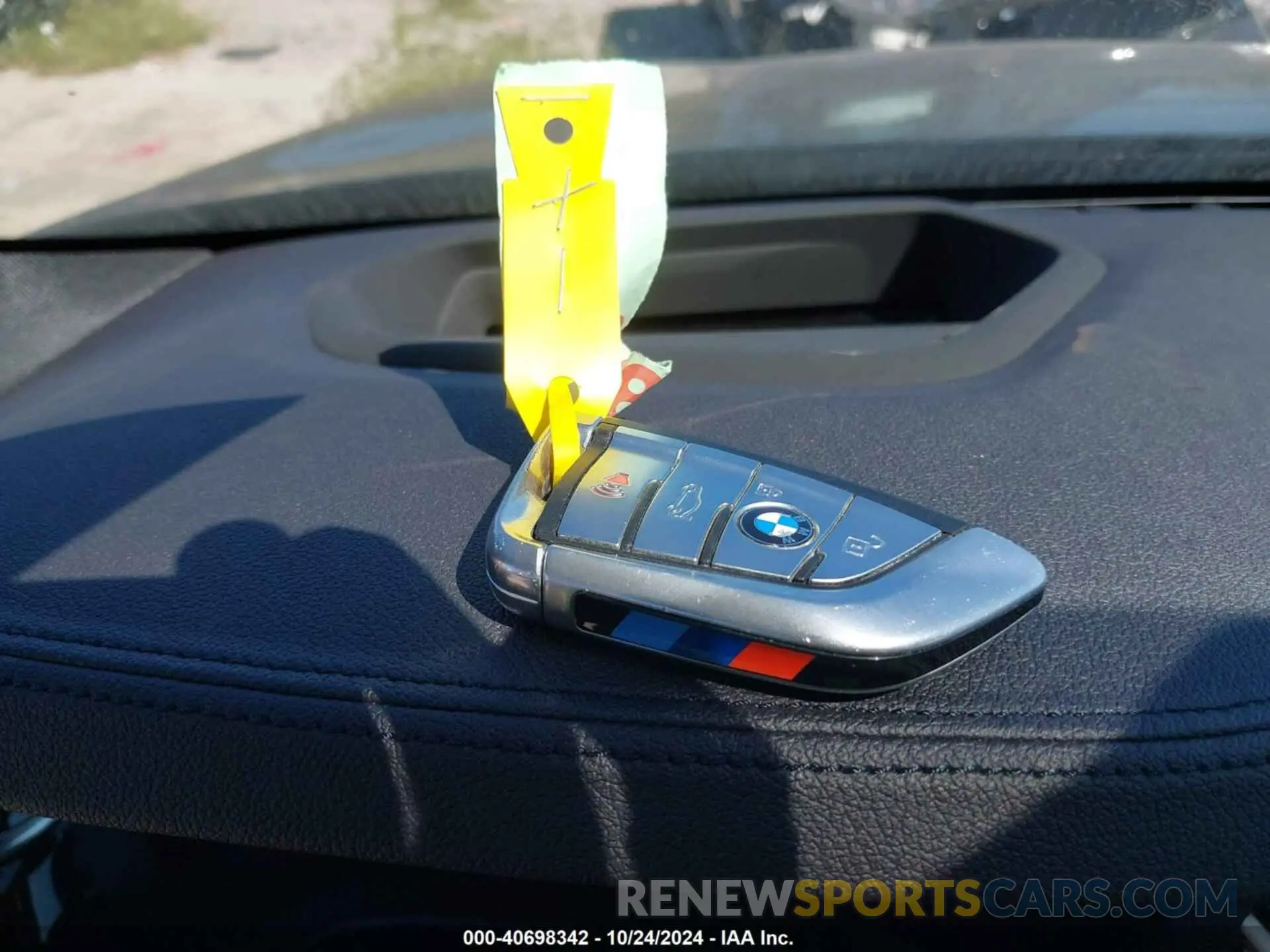 11 fotografías del automóvil dañado WBAJS1C08LCD17978 BMW 540I 2020