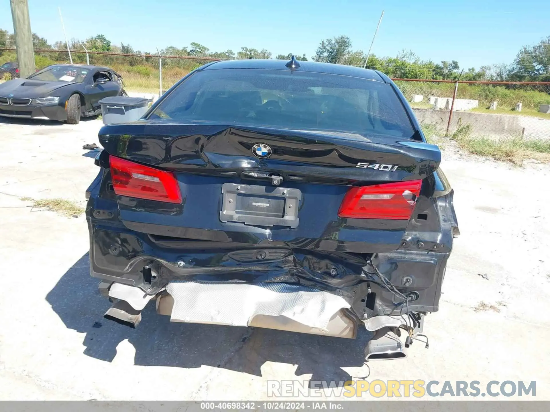 6 fotografías del automóvil dañado WBAJS1C08LCD17978 BMW 540I 2020