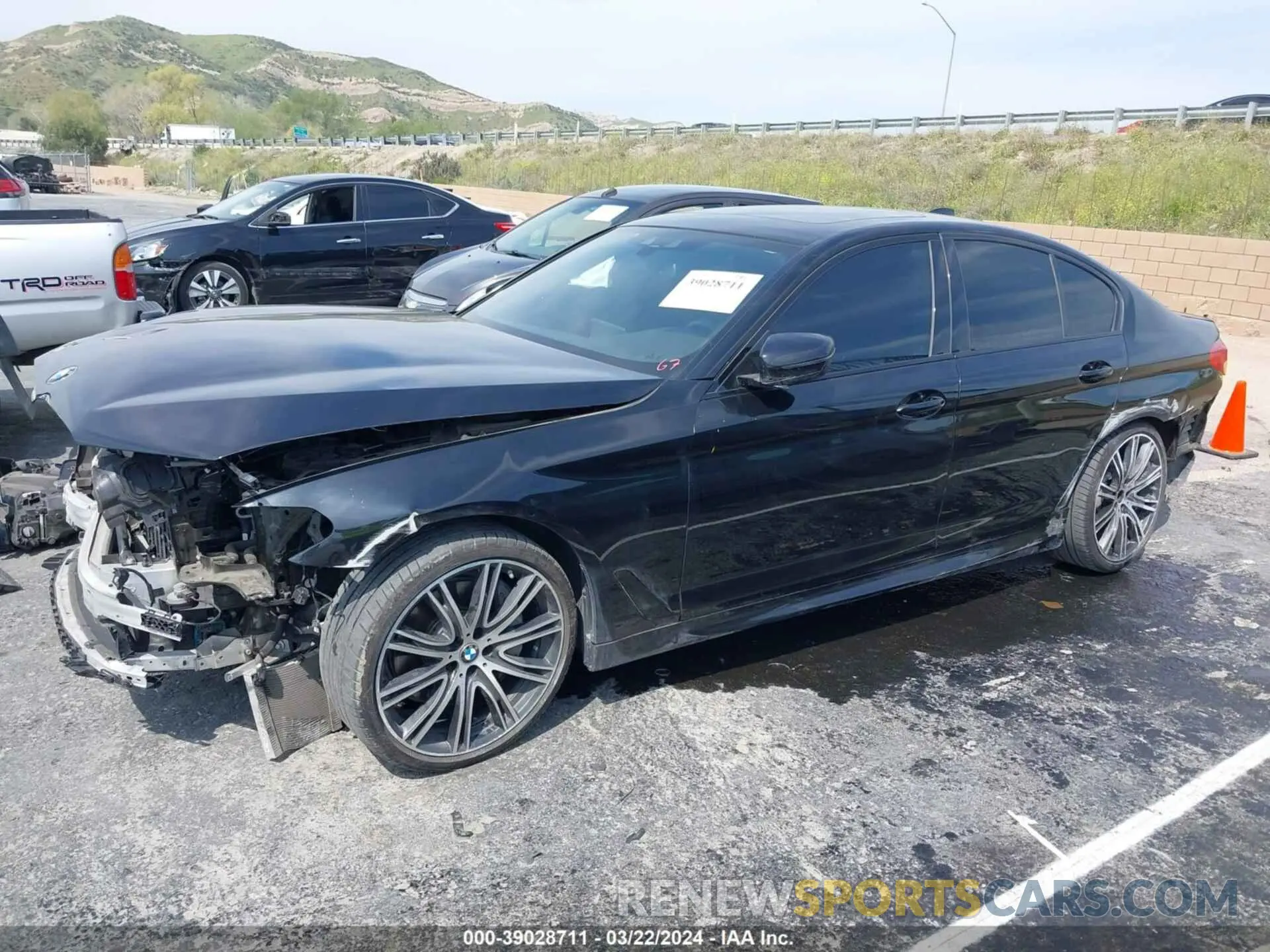 15 fotografías del automóvil dañado WBAJS1C08LWW61368 BMW 540I 2020