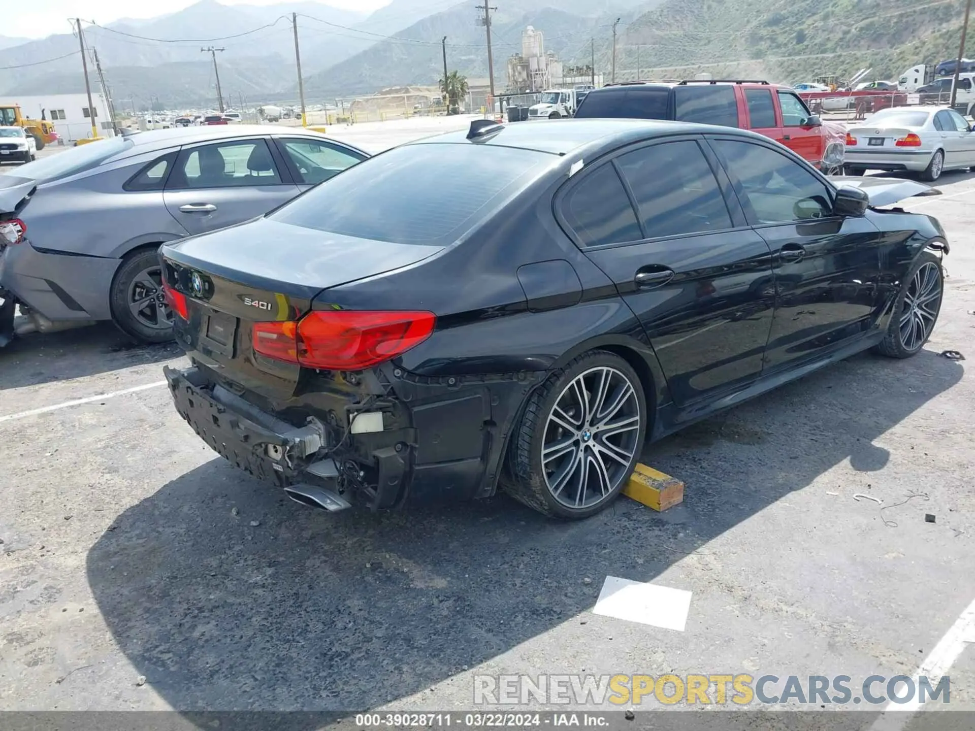 4 fotografías del automóvil dañado WBAJS1C08LWW61368 BMW 540I 2020