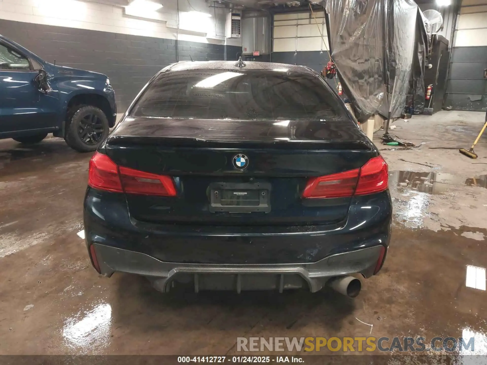 16 fotografías del automóvil dañado WBAJS3C04LCD32330 BMW 540I 2020