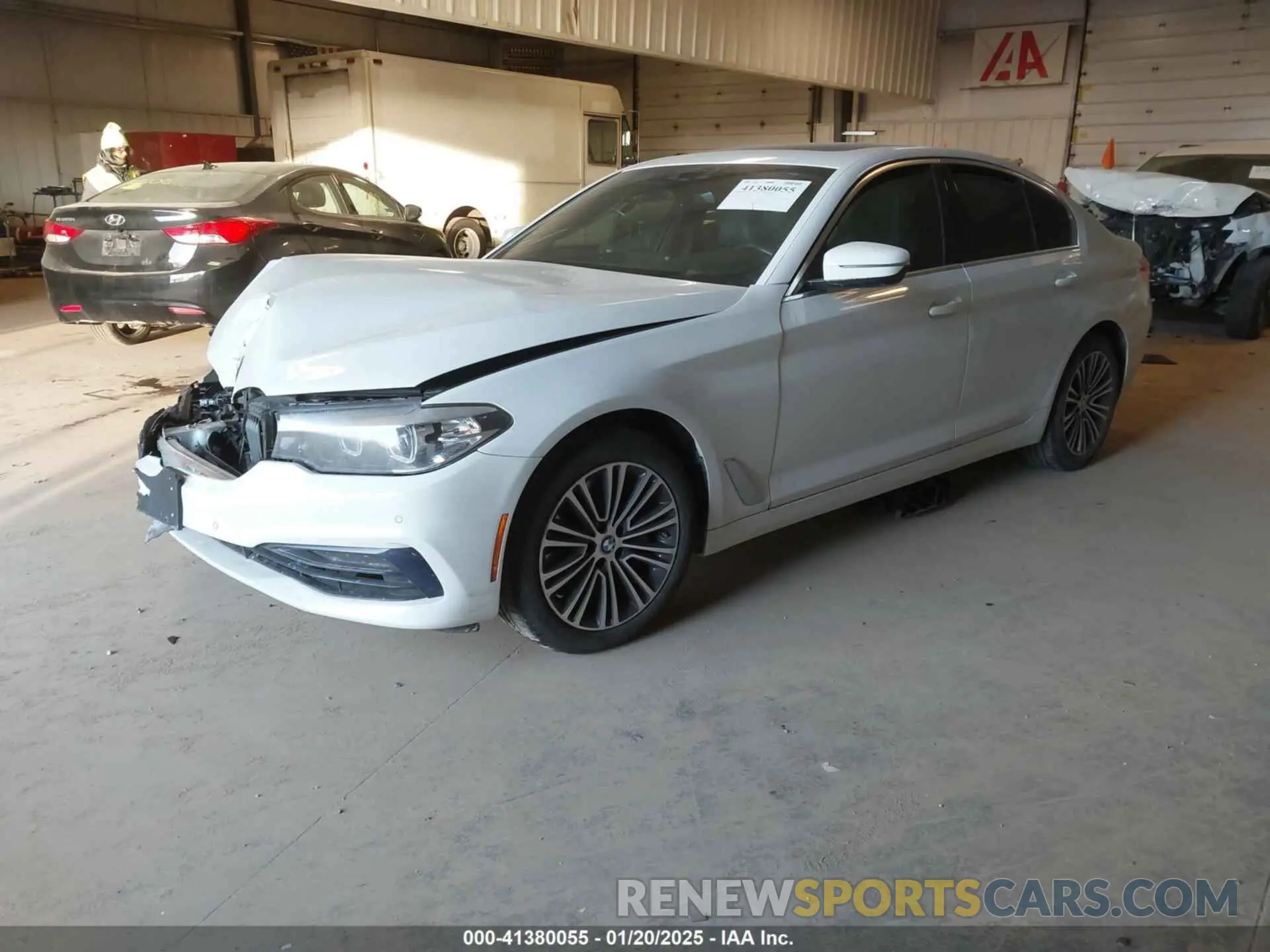 2 fotografías del automóvil dañado WBAJS3C0XLWW78586 BMW 540I 2020