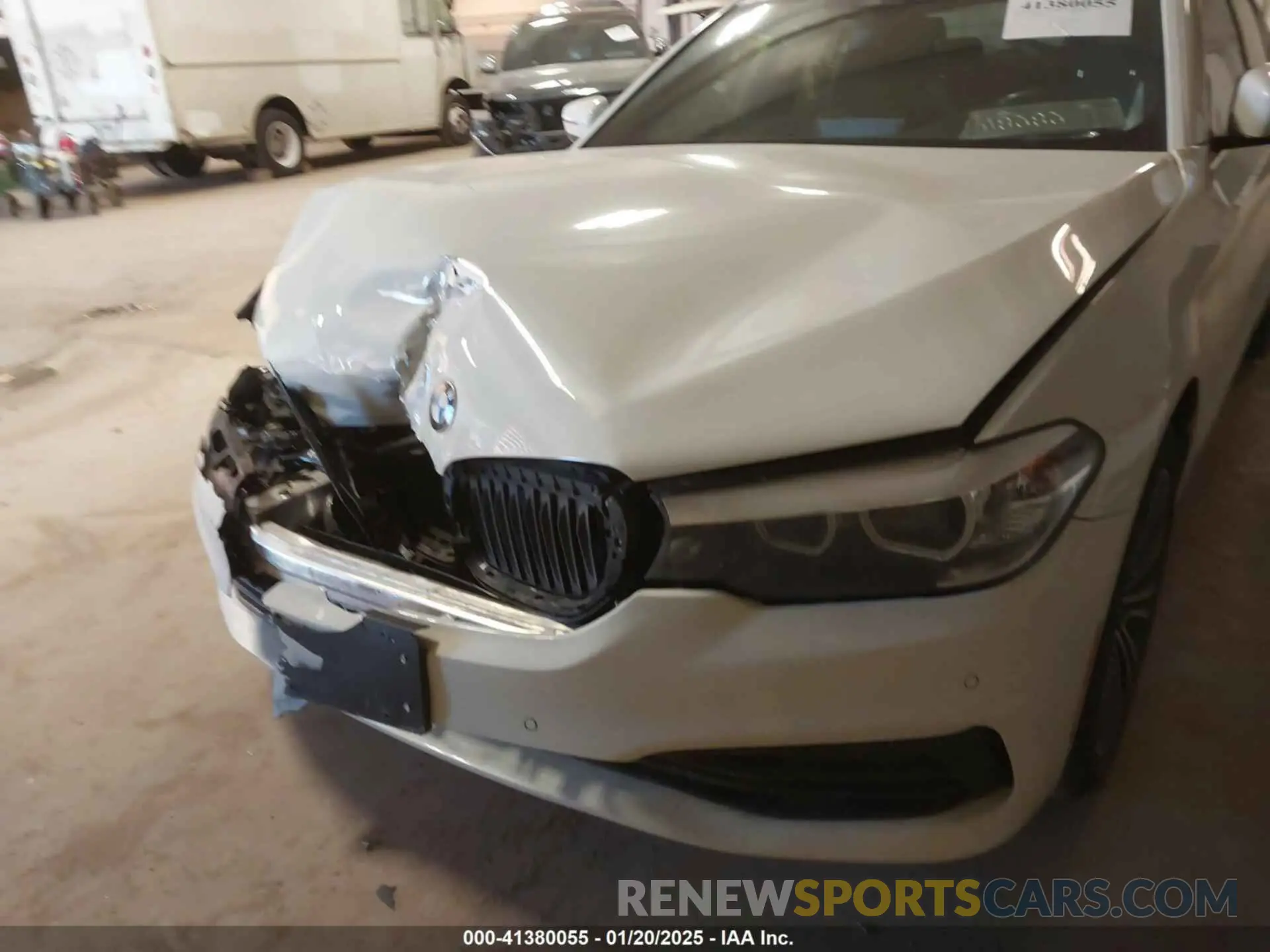 6 fotografías del automóvil dañado WBAJS3C0XLWW78586 BMW 540I 2020
