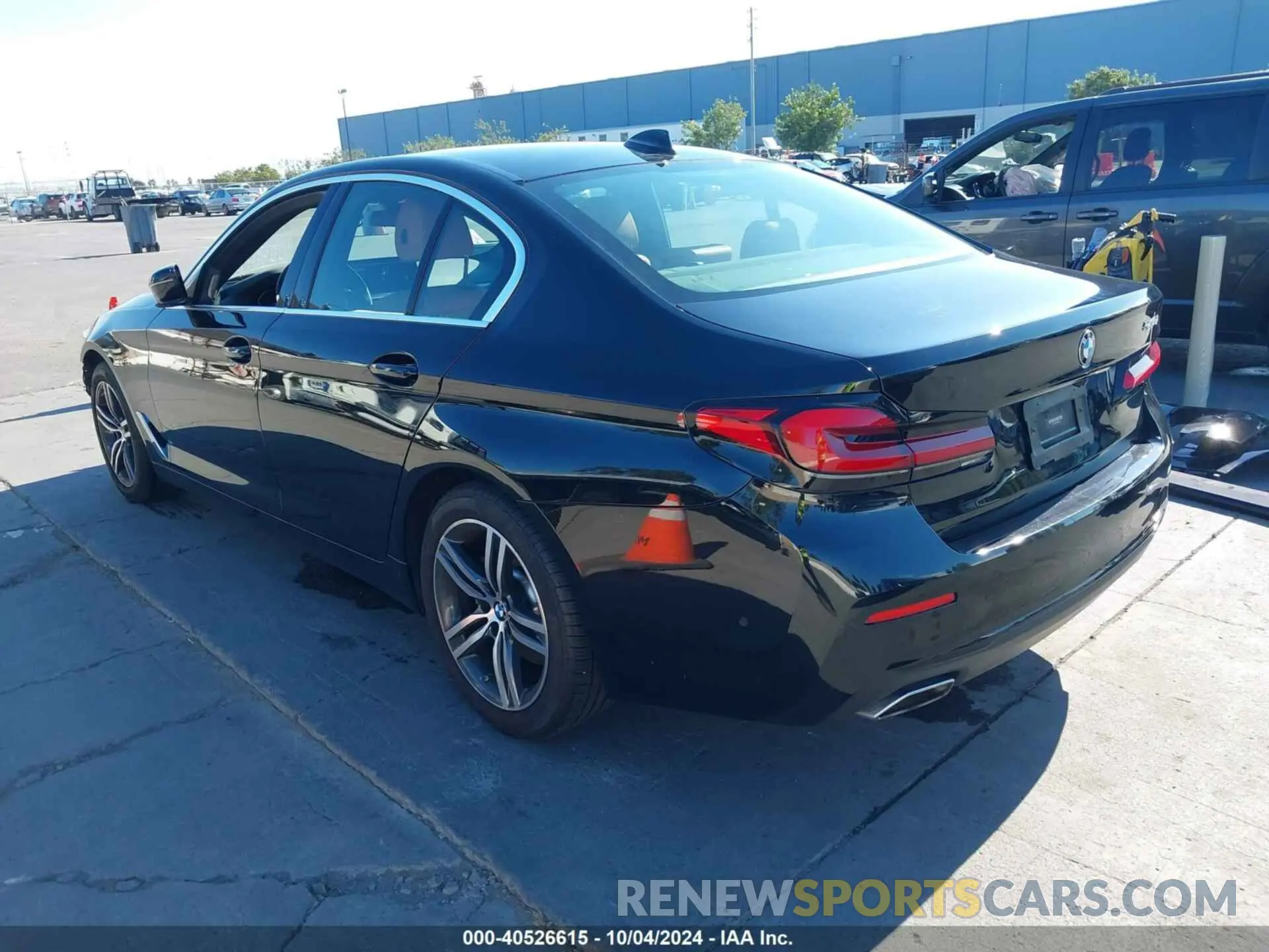 3 fotografías del automóvil dañado WBA53BJ02MWX00318 BMW 540I 2021