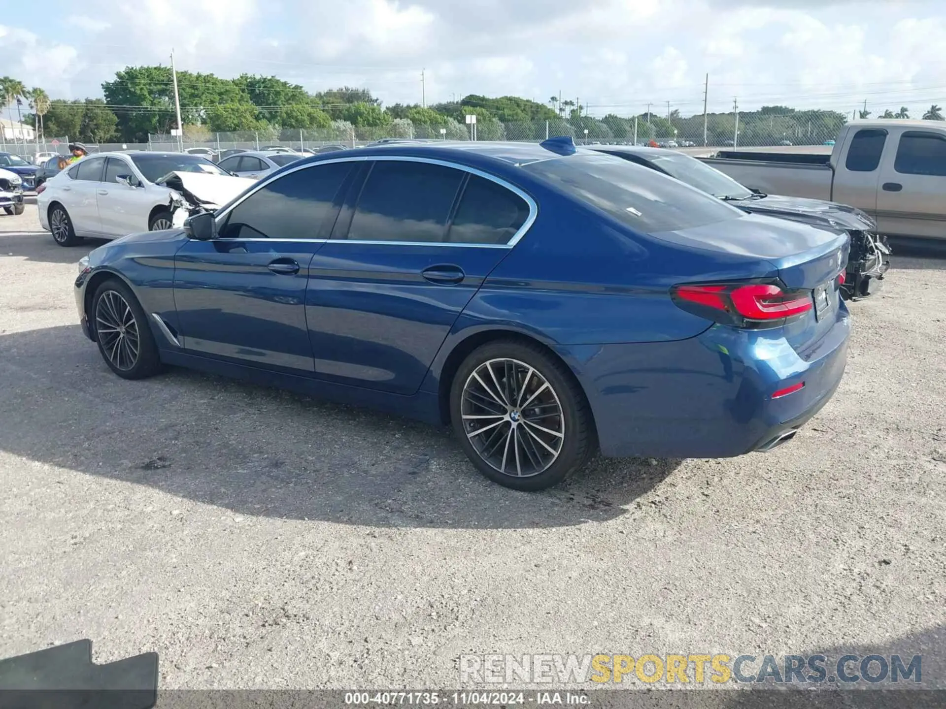 3 fotografías del automóvil dañado WBA53BJ04MWX05472 BMW 540I 2021