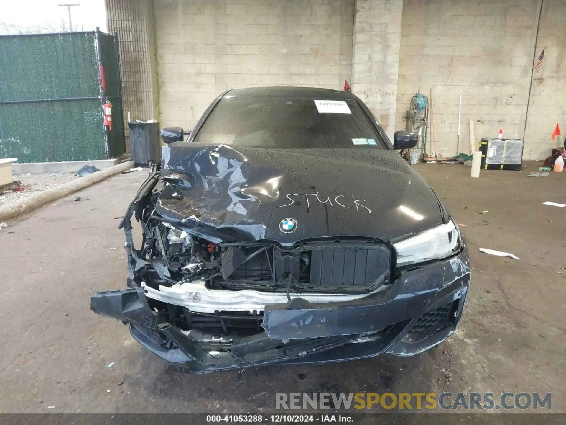 13 fotografías del automóvil dañado WBA73BJ06MWX33119 BMW 540I 2021