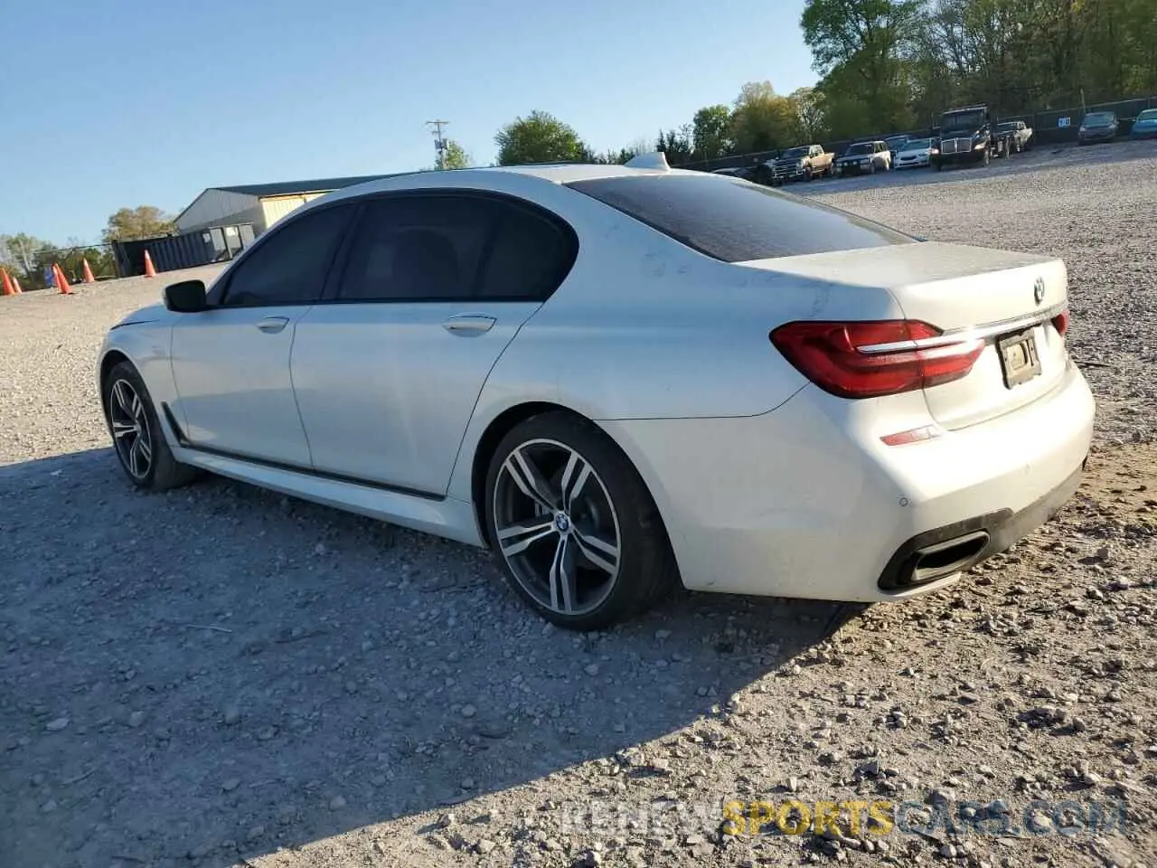 2 fotografías del automóvil dañado WBA7E2C51KB218262 BMW 7 SERIES 2019