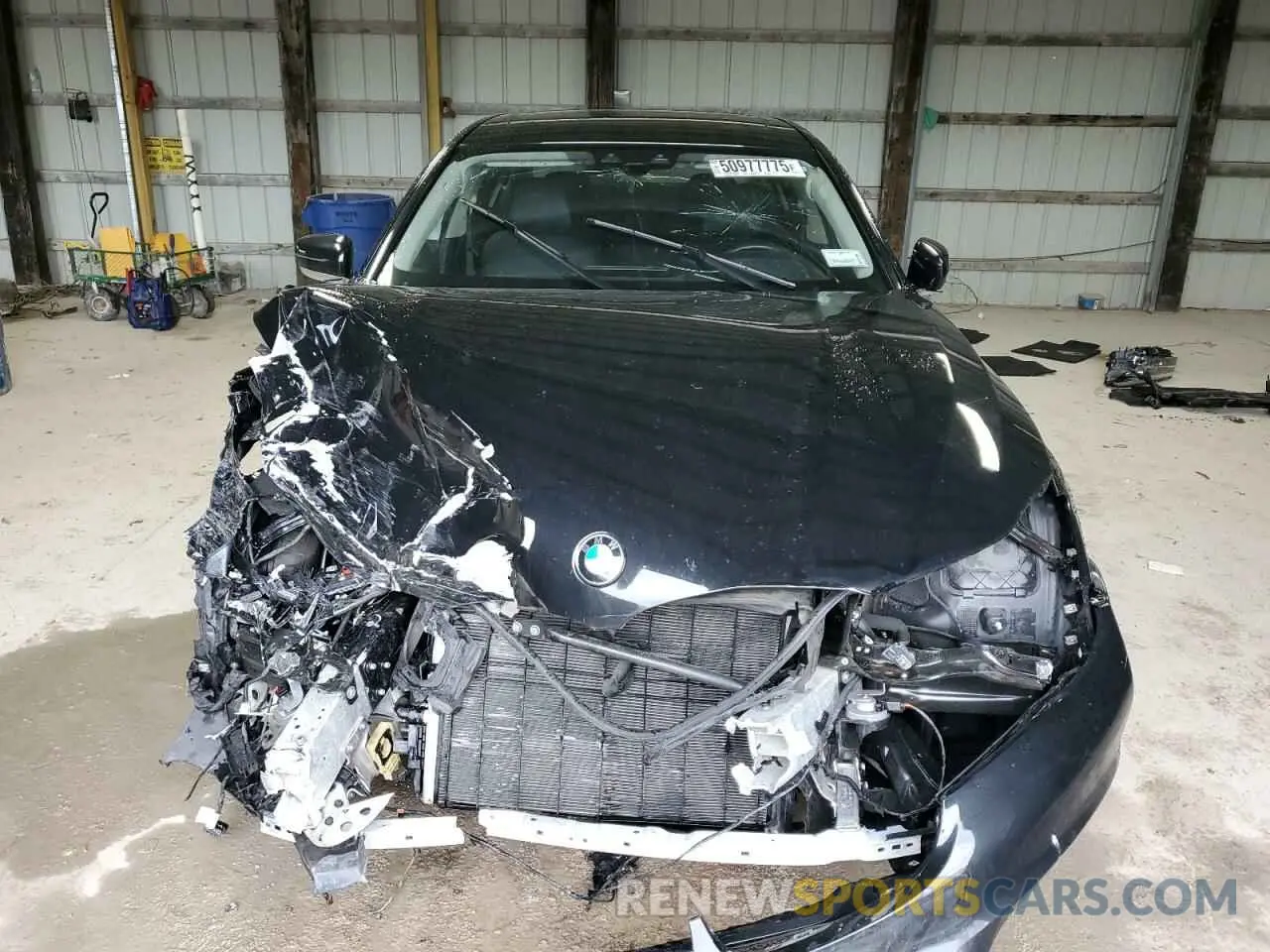 5 fotografías del automóvil dañado WBA7E2C57KB454012 BMW 7 SERIES 2019
