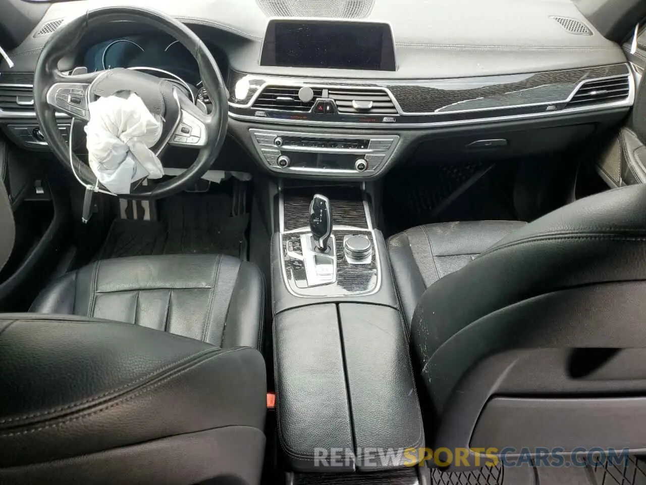 8 fotografías del automóvil dañado WBA7E4C51KGV28443 BMW 7 SERIES 2019