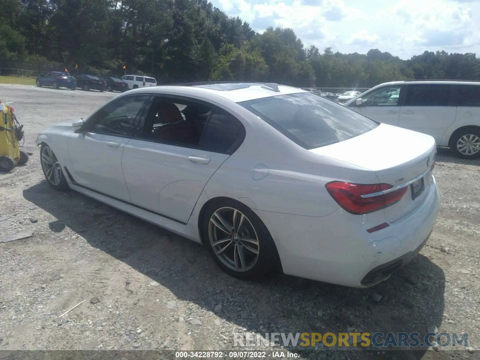 3 fotografías del automóvil dañado WBA7E4C56KGV28499 BMW 7 SERIES 2019