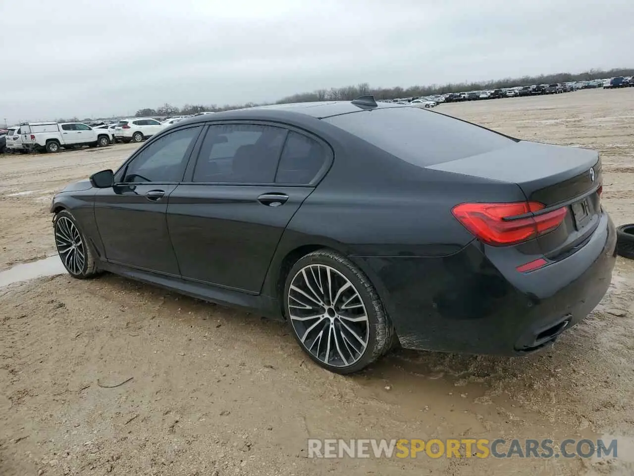 2 fotografías del automóvil dañado WBA7F0C57KGM24867 BMW 7 SERIES 2019
