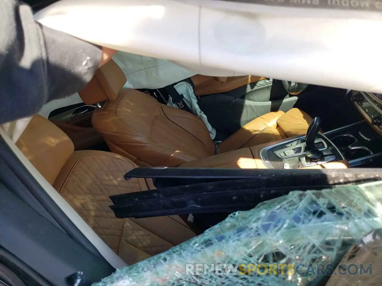 5 fotografías del automóvil dañado WBA7F2C5XKB239205 BMW 7 SERIES 2019