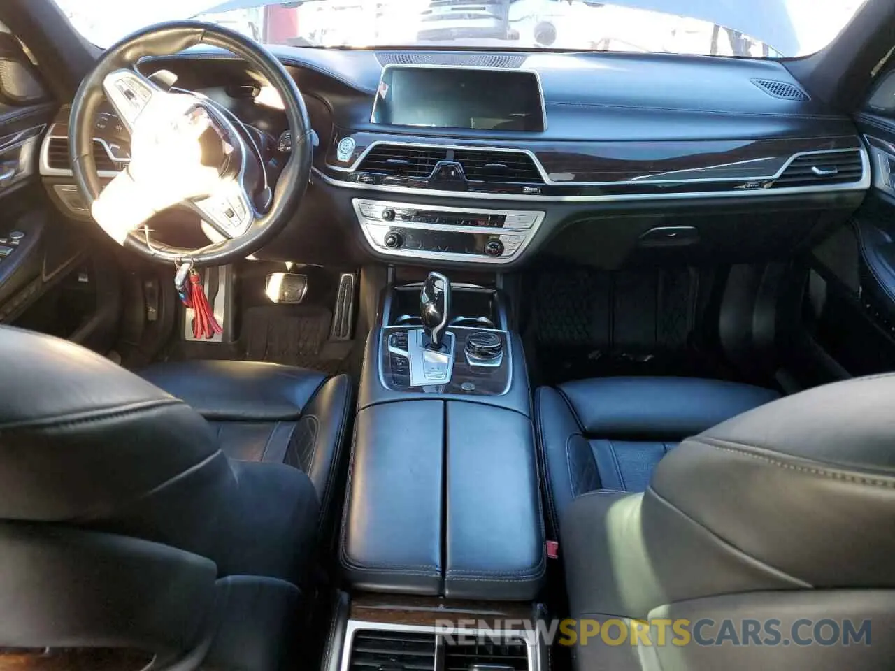 8 fotografías del automóvil dañado WBA7U2C03LGJ59954 BMW 7 SERIES 2020