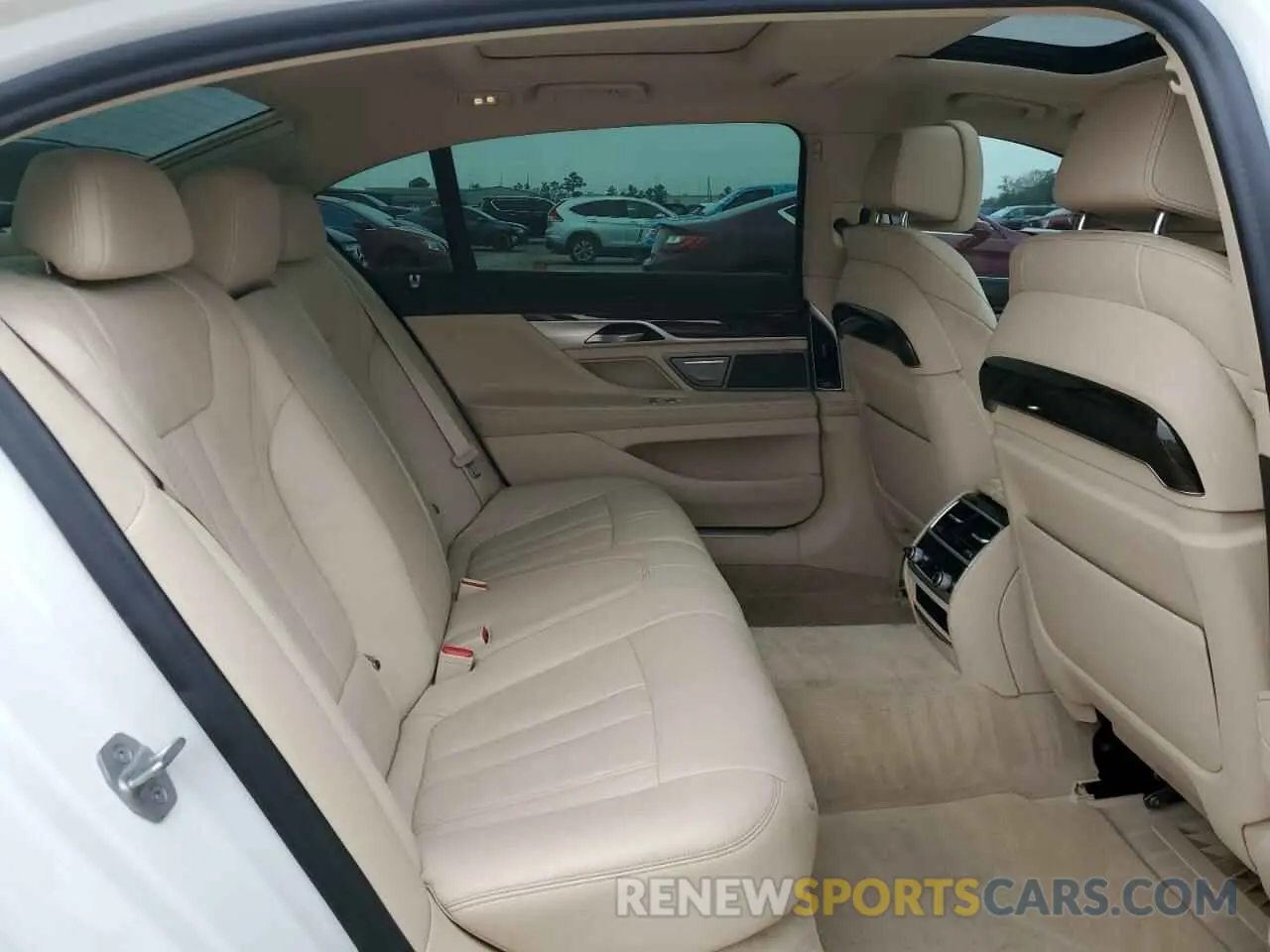 11 fotografías del automóvil dañado WBA7T2C09MCG32688 BMW 7 SERIES 2021