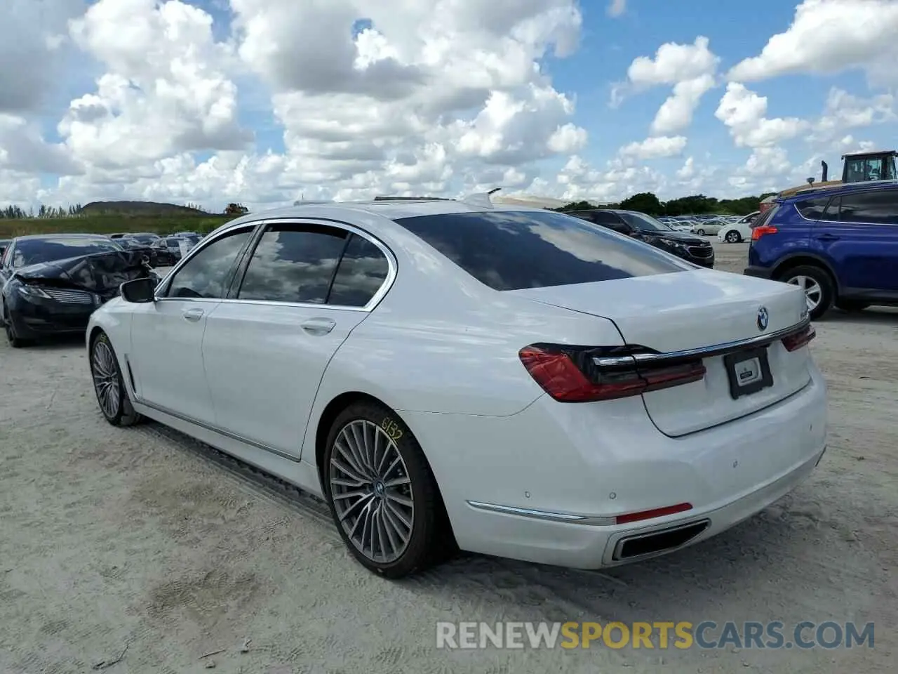 3 fotografías del automóvil dañado WBA7T2C0XMCE64592 BMW 7 SERIES 2021