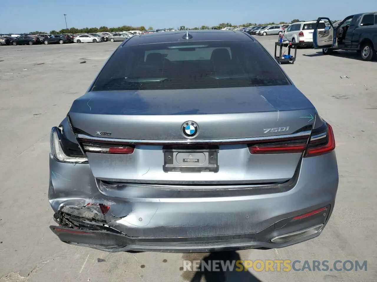 6 fotografías del automóvil dañado WBA7U2C0XMCF41152 BMW 7 SERIES 2021