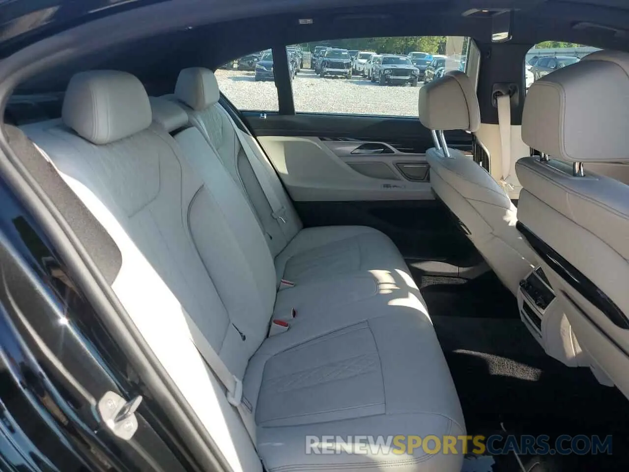 10 fotografías del automóvil dañado WBA7T2C06NCH89483 BMW 7 SERIES 2022
