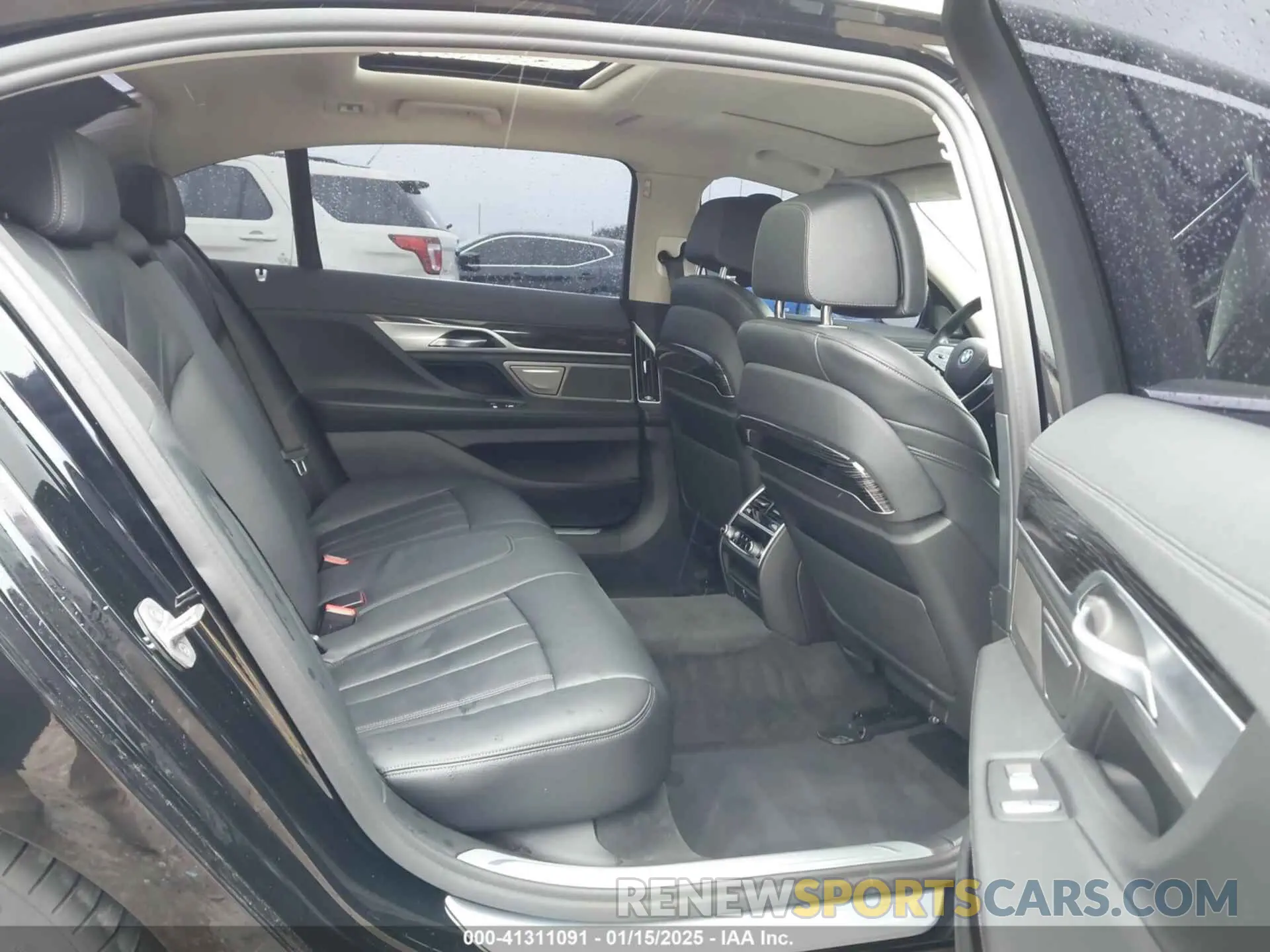 8 fotografías del automóvil dañado WBA7T2C06NCJ59265 BMW 7 SERIES 2022
