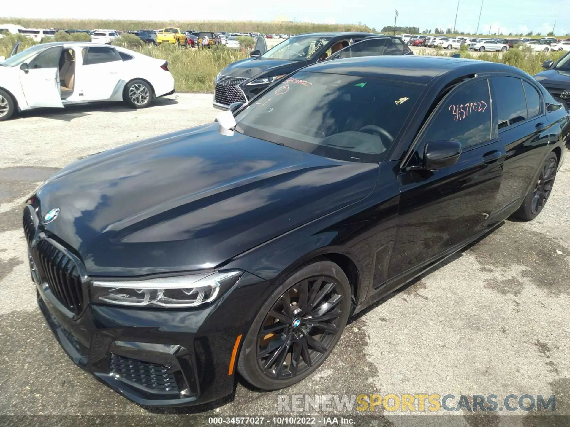 2 fotografías del automóvil dañado WBA7T2C0XNCH13958 BMW 7 SERIES 2022