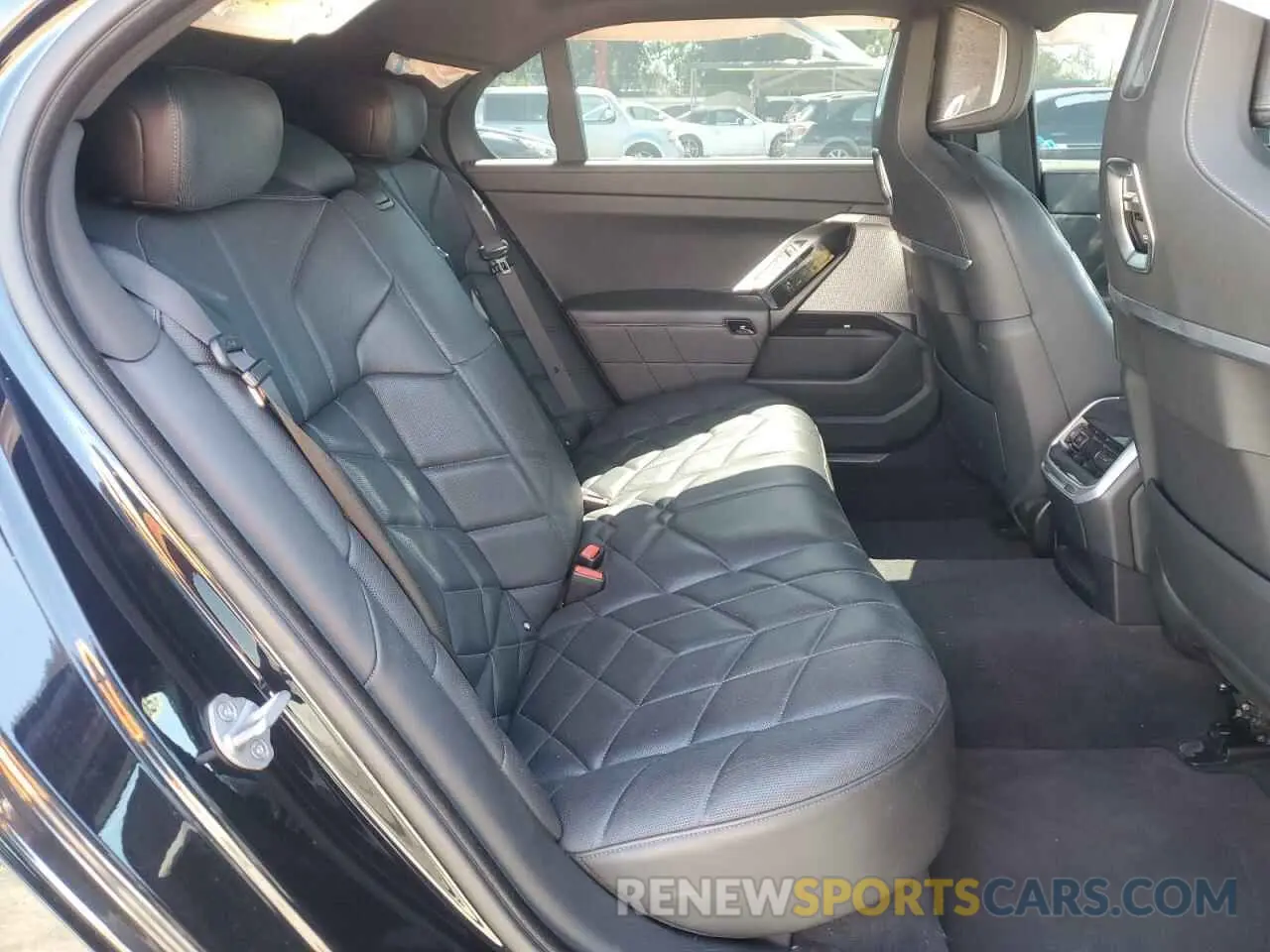 10 fotografías del automóvil dañado WBA23EH03PCN46346 BMW 7 SERIES 2023